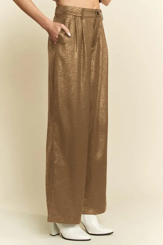 Stylish Olive Crinkled Textured Wide Leg Resort Pants for Women - Comfortable Vacation & Beach Wear for Summer Travel