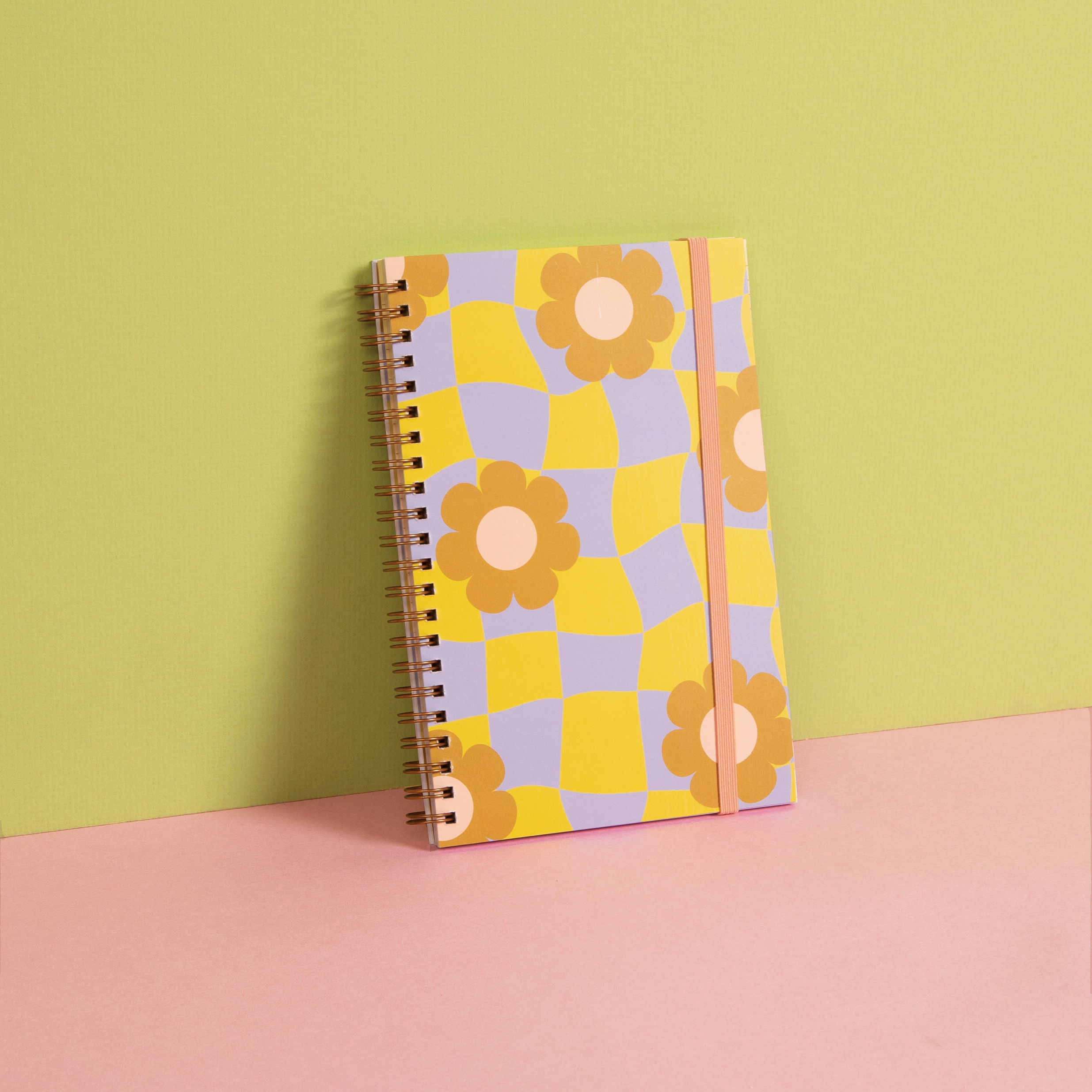 Funky Daisy Notebook - Aesthetic Floral Journal for Women & Girls, Perfect for School, Office, Note Taking & Gift Giving