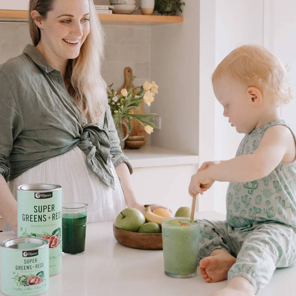 Nutra Organics Super Greens + Reds Powder 150g - Organic Superfood Blend for Detox & Energy Boost - Perfect for Smoothies, Juices & Healthy Lifestyles