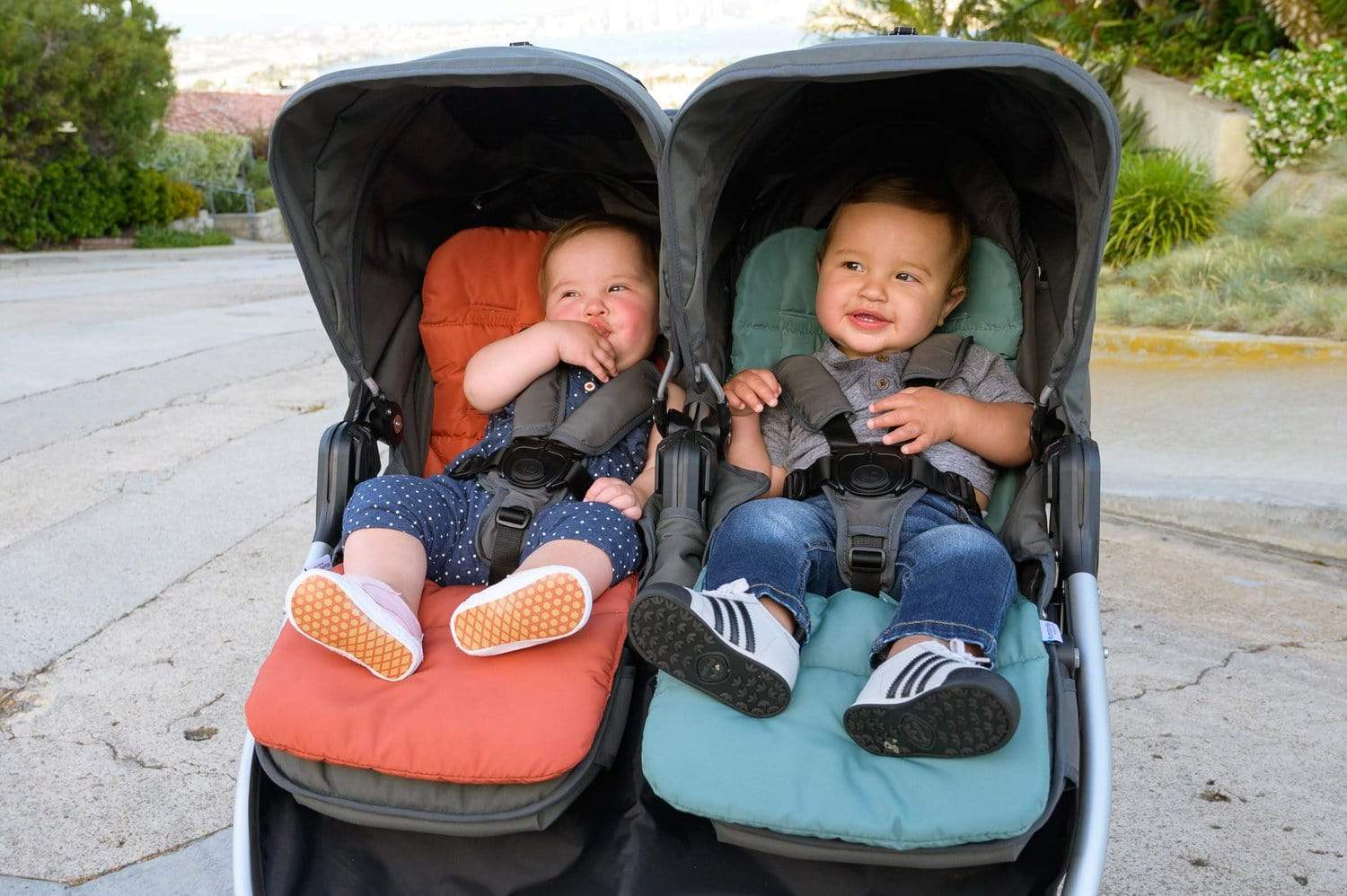 Bumbleride Stroller Seat Liner - Soft, Washable & Waterproof Baby Stroller Accessory for Comfort & Protection - Perfect for Travel, Shopping & Outdoor Adventures