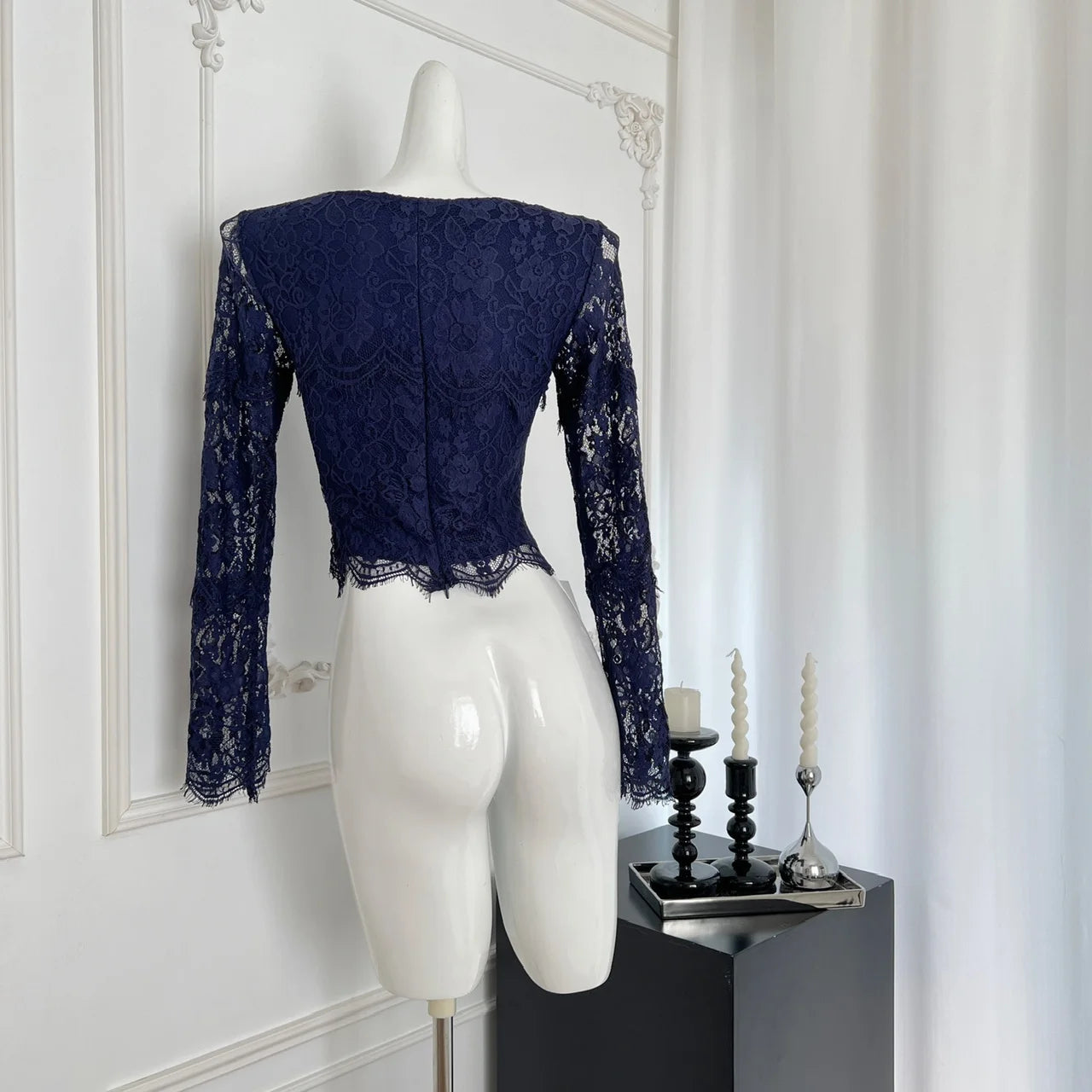 Elegant Vintage Blue Lace Square Neck Slim Fit T-Shirt for Women - Long Sleeve Blouse with Pink Accents | Perfect for Fall Fashion, Vacation Outfits & Casual Wear