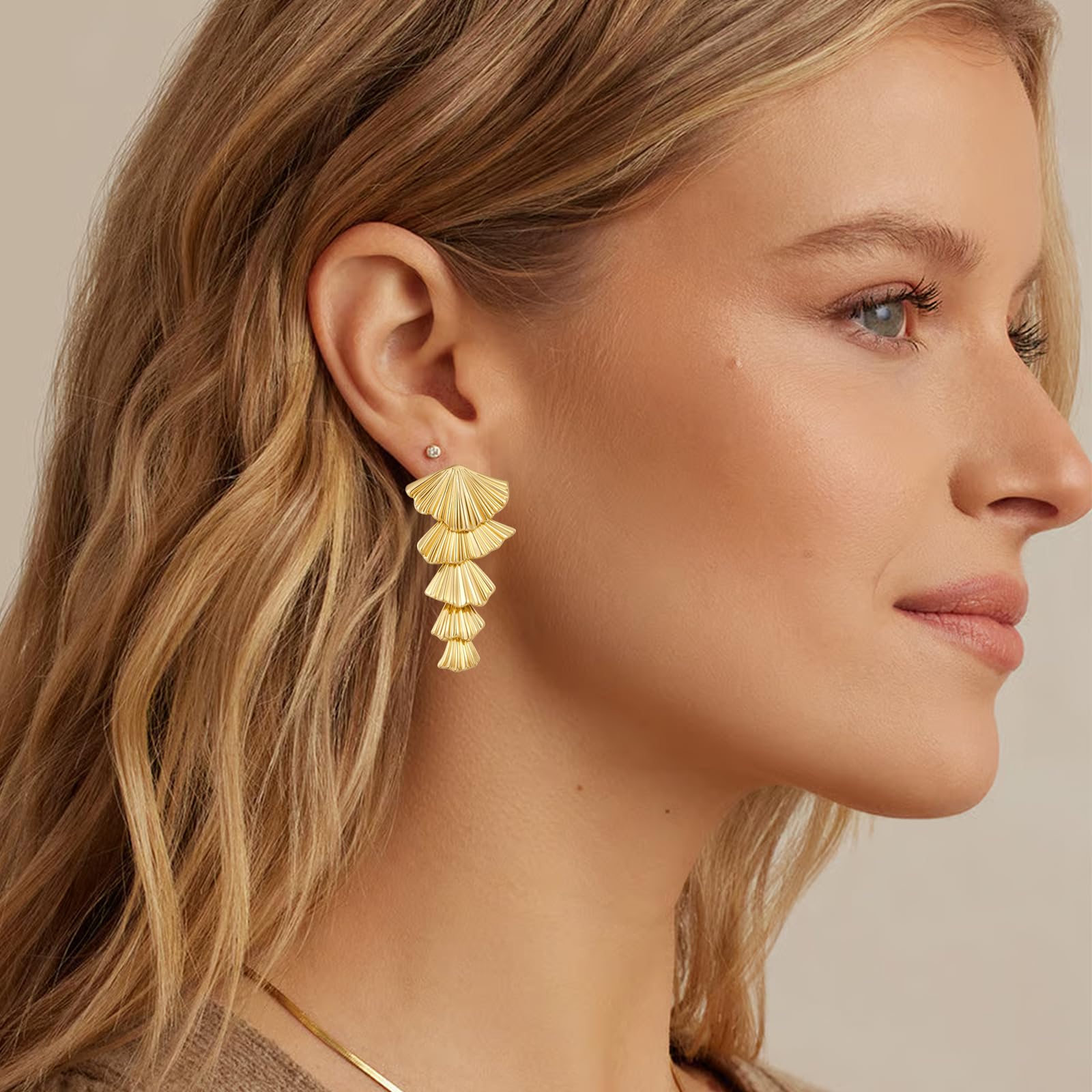 Gold & Silver Shell Dangle Earrings for Women - Elegant Seashell Drop Earrings - Ocean Beach Jewelry - Perfect for Summer Vacations, Beach Weddings & Boho Fashion