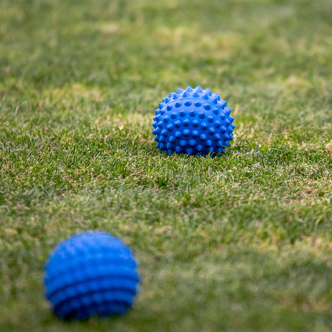 66Fit Spikey Massage Ball 9cm - Deep Tissue Muscle Relief, Trigger Point Therapy, Myofascial Release for Athletes & Recovery - Perfect for Back, Neck, Shoulder & Foot Pain Relief