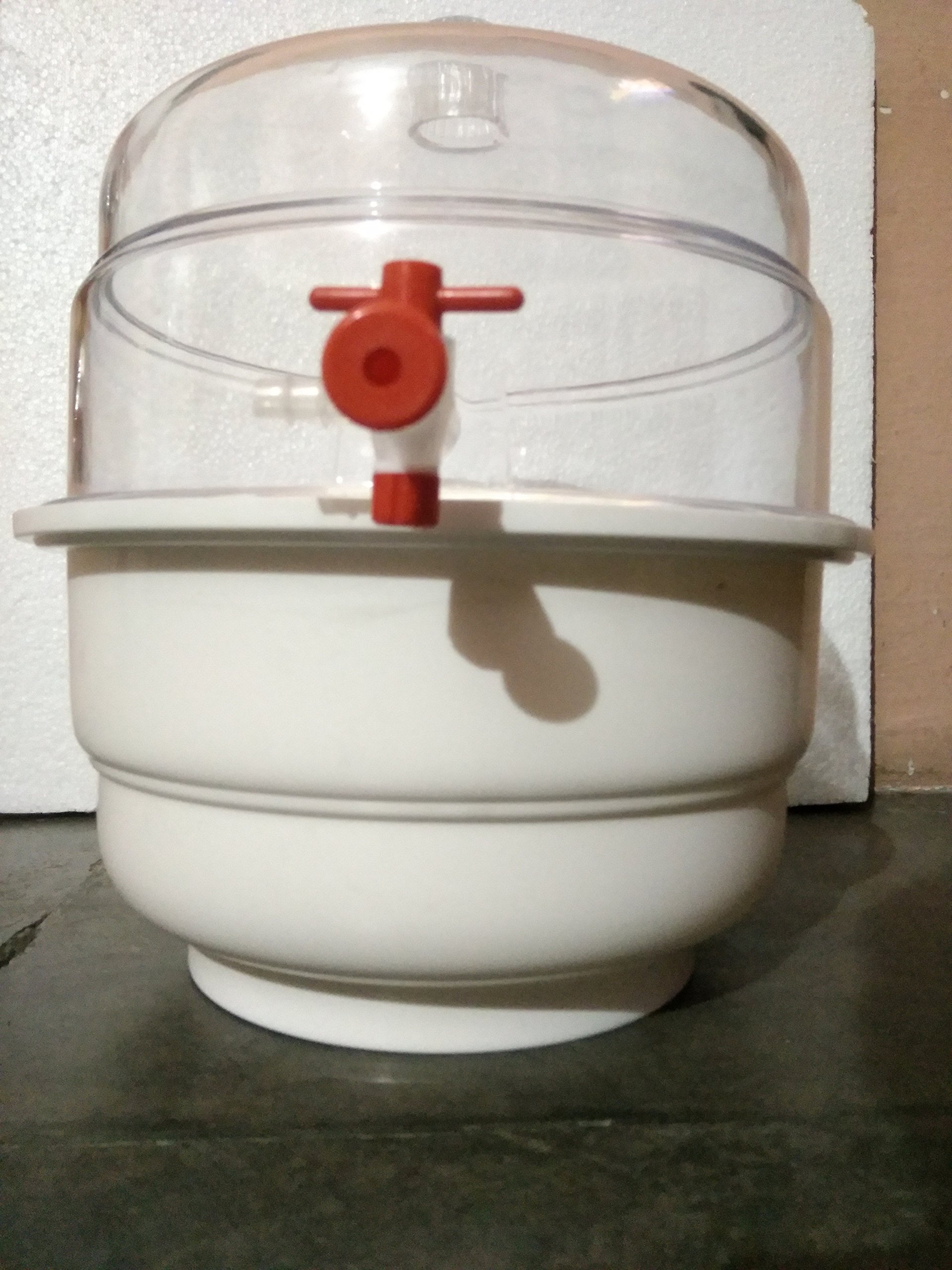 WKM 300mm Polycarbonate Vacuum Desiccator with PTFE Stopcock - Lab & Storage Use