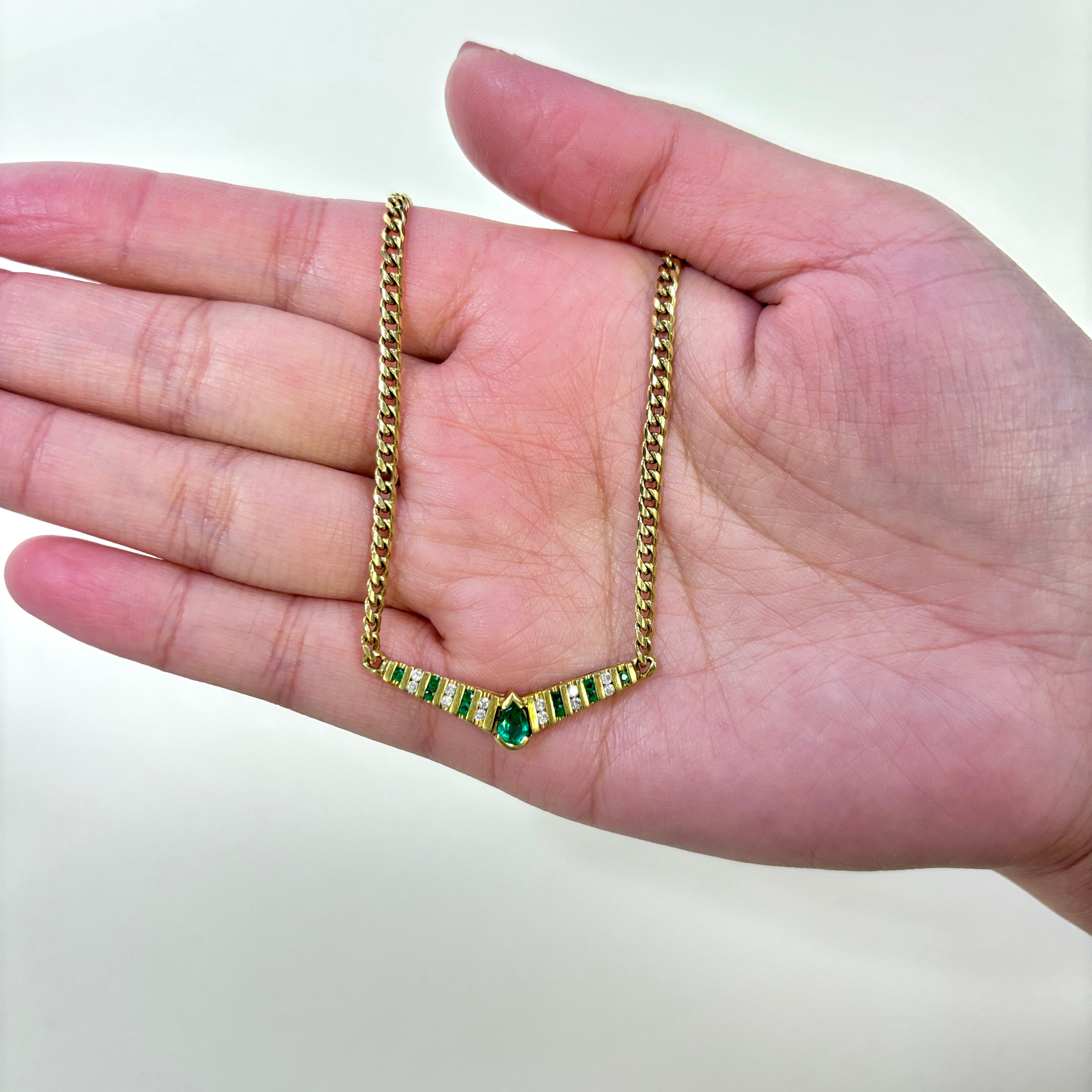 18K Yellow Gold Emerald and Diamond Necklace - 0.38ctw Gemstone, 0.18ctw Diamond - 18.25 Inches - Elegant Jewelry for Weddings, Anniversaries & Special Occasions