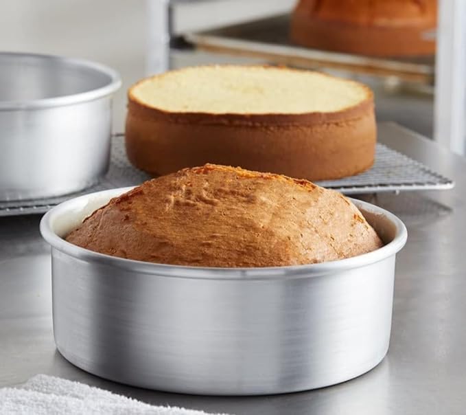 Kitchen Trust® 8 Inch Round Aluminum Cake Pan - Non-Stick Baking Tin for Cakes, Bread & Desserts - Oven, Microwave & Pressure Cooker Safe (3 Inch Height) - Perfect for Home Baking, Birthday Cakes & Party Treats