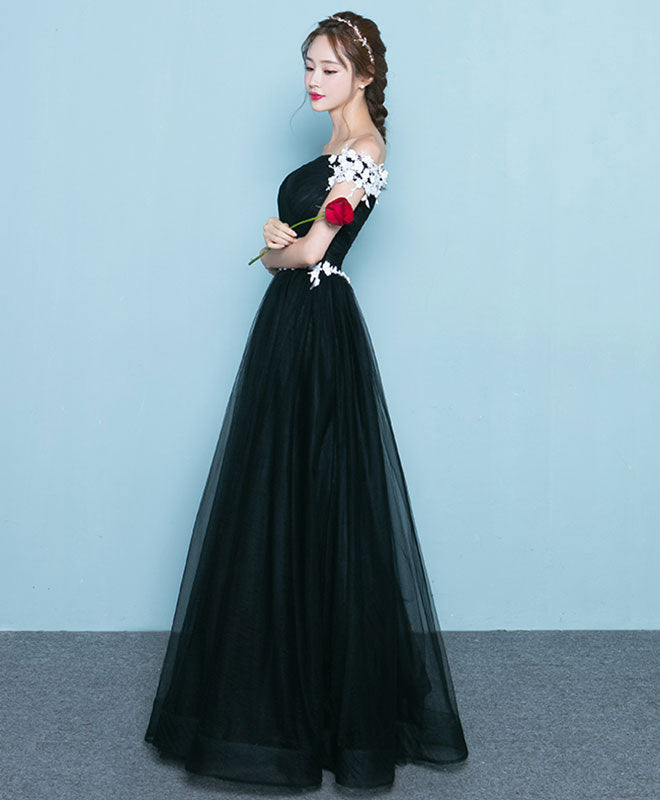 Elegant Black Long Prom Dress with Lace Details - Formal Evening Gown for Homecoming, Wedding, and Special Occasions