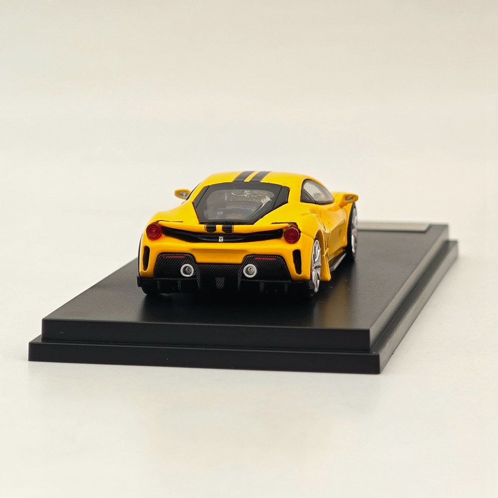 1:64 Scale Ichilan Ferrari Novitec 488 Pista Yellow Diecast Model Car - Super Racing Sports Collectible for Display & Gift Giving