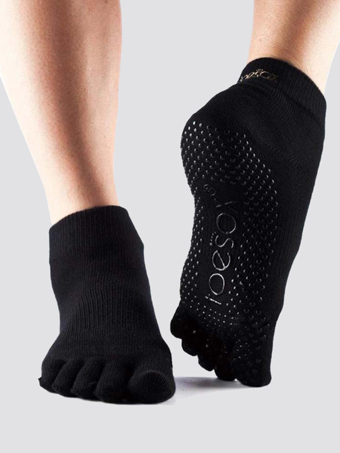 ToeSox Women's Yoga Grip Socks - Non-Slip Full Toe & Ankle Coverage for Pilates, Barre & Hot Yoga - Improve Stability & Comfort During Workouts