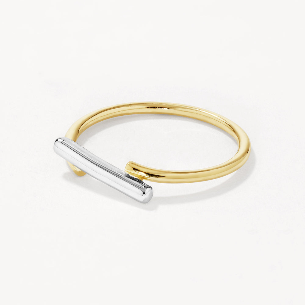 Stylish Mixed Metal Bar Ring in Gold - Trendy Stackable Jewelry for Women - Perfect for Everyday Wear & Special Occasions