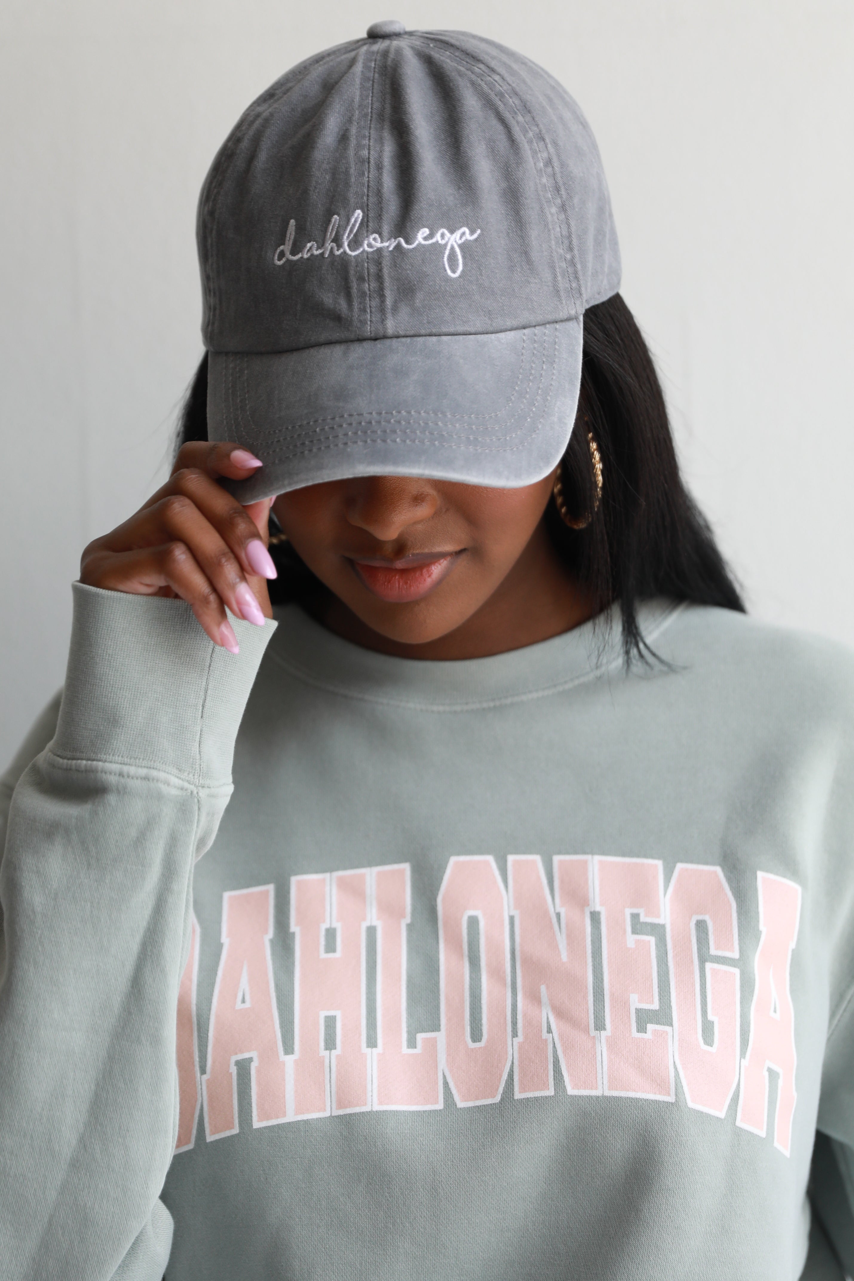 Dahlonega Script Embroidered Baseball Cap - Stylish Adjustable Dad Hat for Men & Women - Perfect for Outdoor Activities, Sports, and Casual Wear