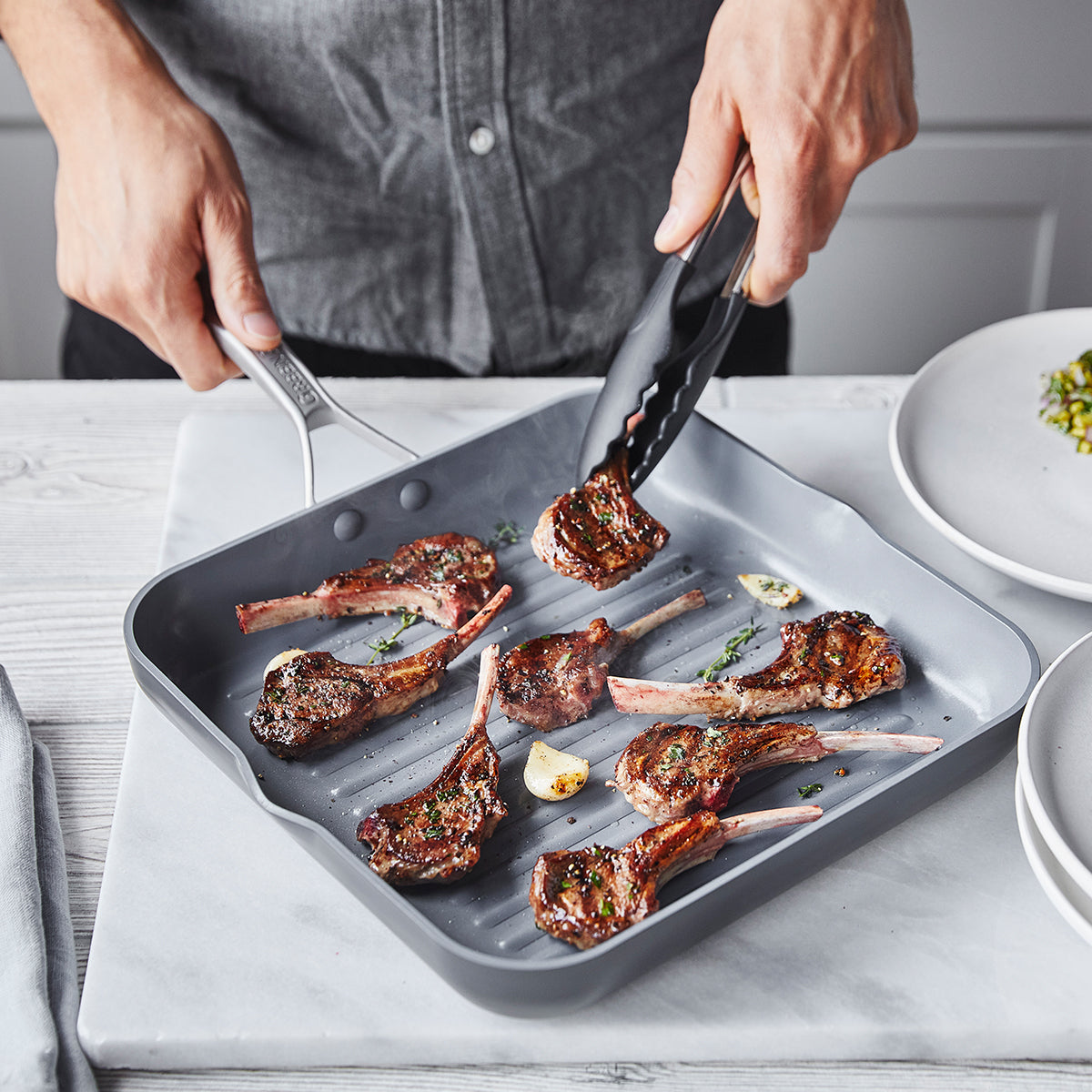 Paris Pro Ceramic Nonstick 11-Inch Square Grill Pan for Indoor/Outdoor Cooking - Perfect for Grilling Steaks, Burgers & Vegetables