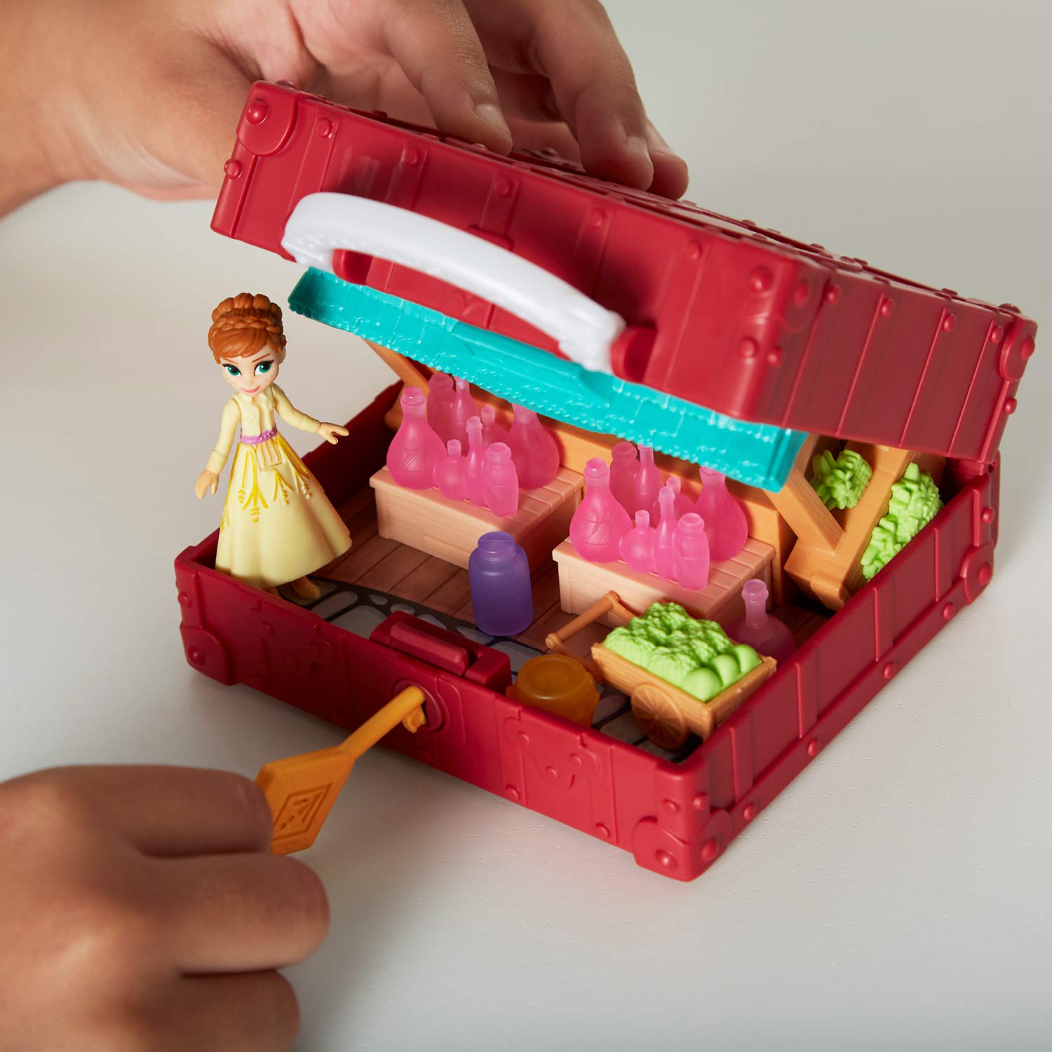 Disney Frozen 2 Pop Adventures Village Playset with Anna Doll - Portable Pop-Up Toy for Kids Ages 3+ | Birthday Gift, Pretend Play, Disney Movie Collection