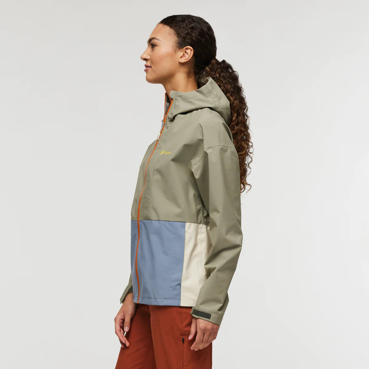 Cotopaxi Cielo Waterproof Rain Jacket for Women - Lightweight Windproof Outdoor Hiking Jacket for Rainy Weather & Travel Adventures