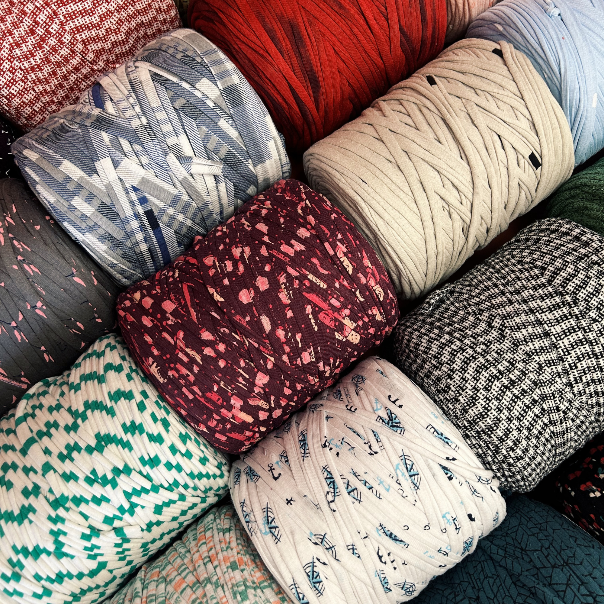 Eco-Friendly Printed Recycled T-Shirt Fabric Yarn - Midnight Paint Color | Perfect for Knitting, Crocheting, and DIY Craft Projects