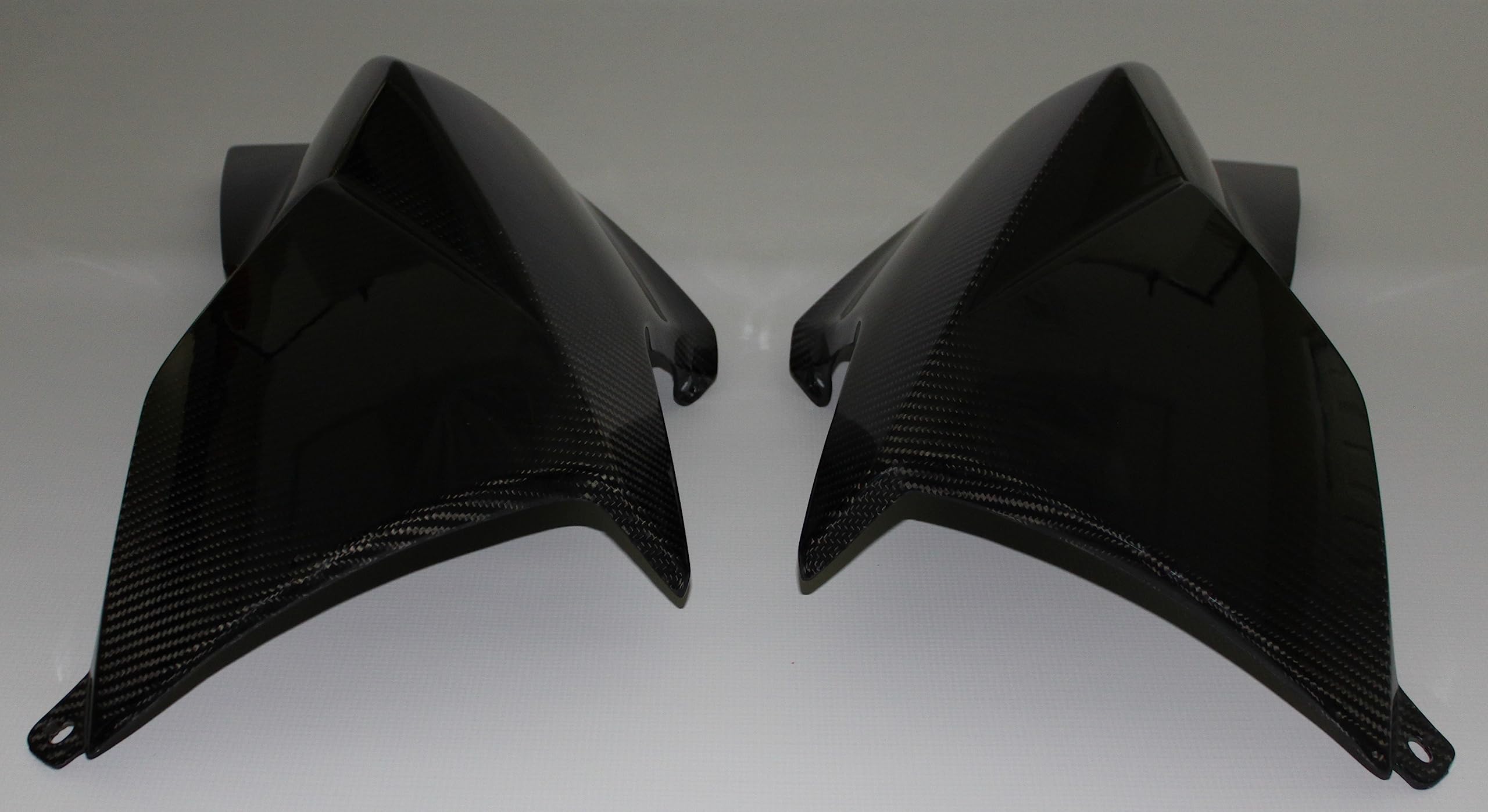 Premium Carbon Fiber Side Fairings for Aprilia Dorsoduro 1200 (2010-2016) - Lightweight Motorcycle Body Panels for Enhanced Style & Protection - Perfect for Racing, Street Riding & Custom Builds
