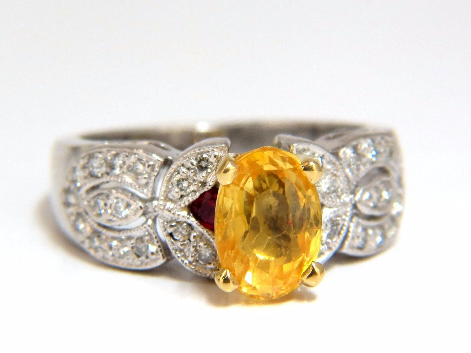 3.28 Carat Natural Yellow Sapphire Diamond Ring in Platinum - Elegant Engagement & Wedding Jewelry for Women