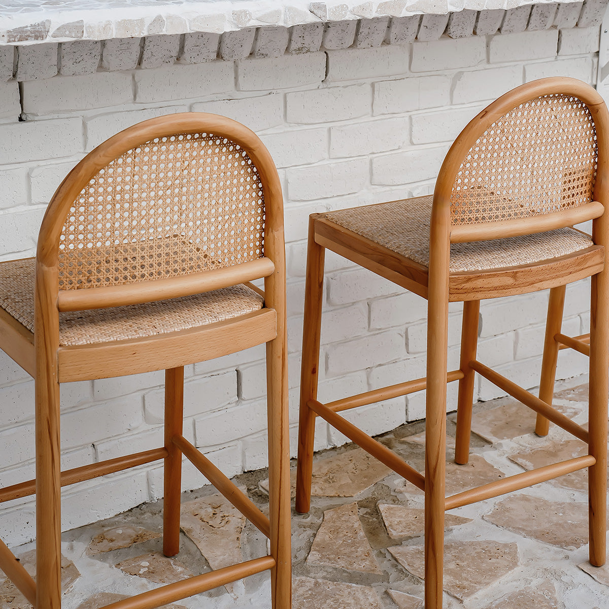 Rattan Bar Stool with Arch Back - Natural Woven Capri Style Counter Height Stool for Kitchen Island, Breakfast Nook & Outdoor Patio Seating