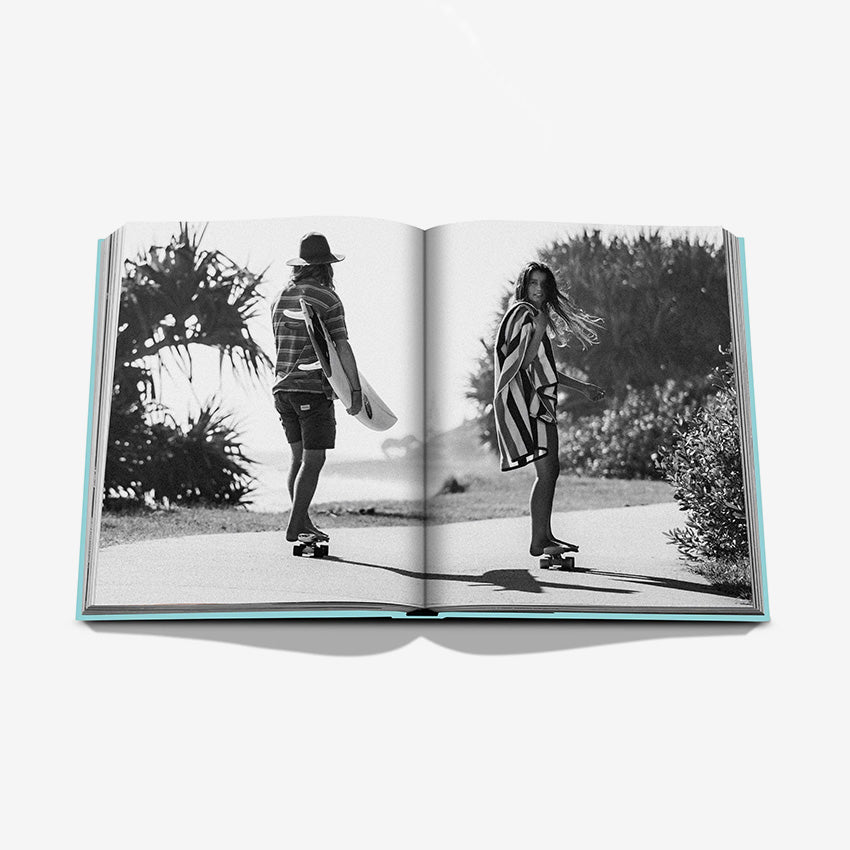 Assouline Byron Bay Coffee Table Book - Luxury Travel & Photography Hardcover for Home Decor, Gifts, and Inspiration | Perfect for Living Rooms, Offices & Coffee Tables
