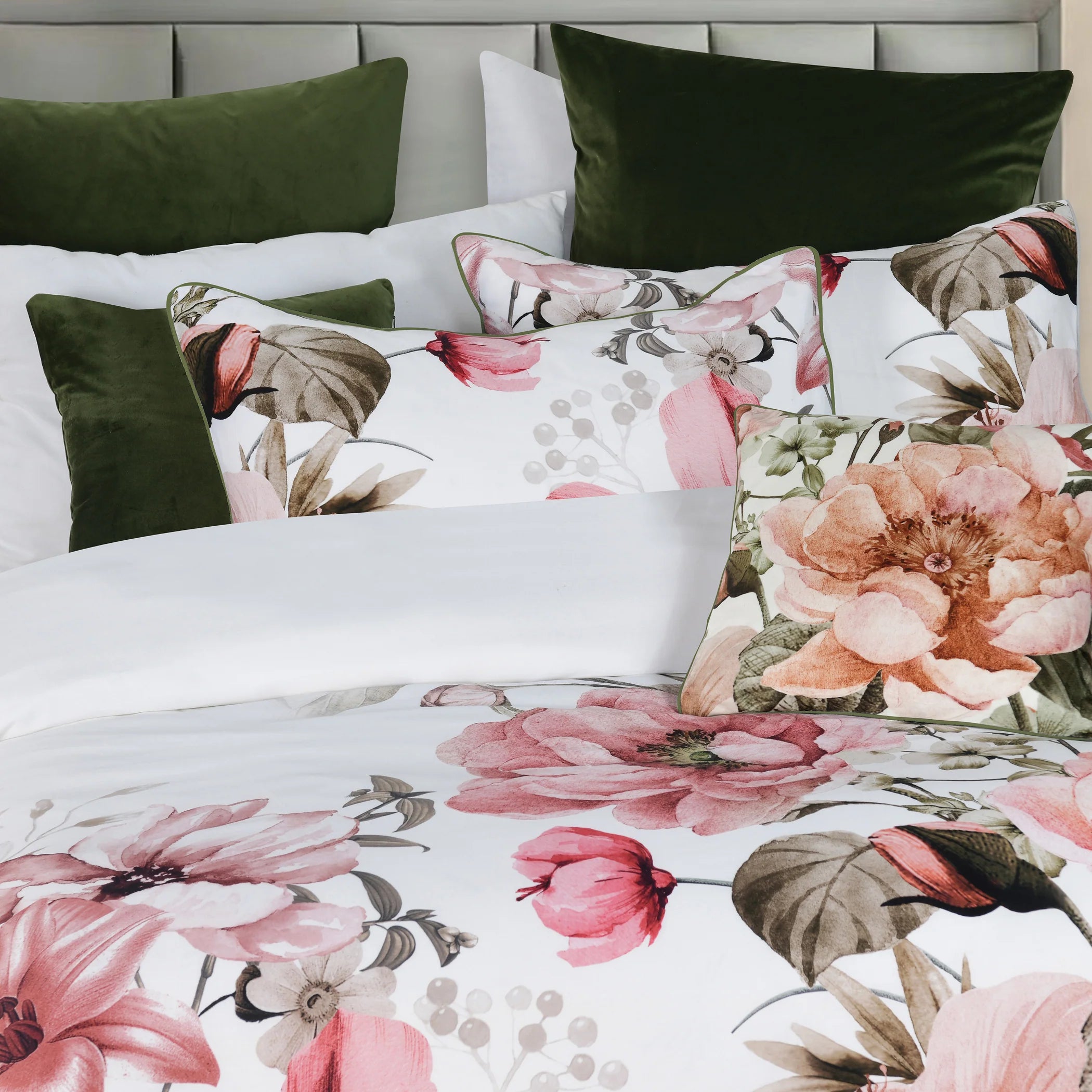 Eliana White Quilt Cover Set by Bianca - Luxury 100% Cotton Queen Size Bedding Set with Pillowcases, Soft & Breathable for All Seasons - Perfect for Master Bedroom, Guest Room, and Hotel Decor