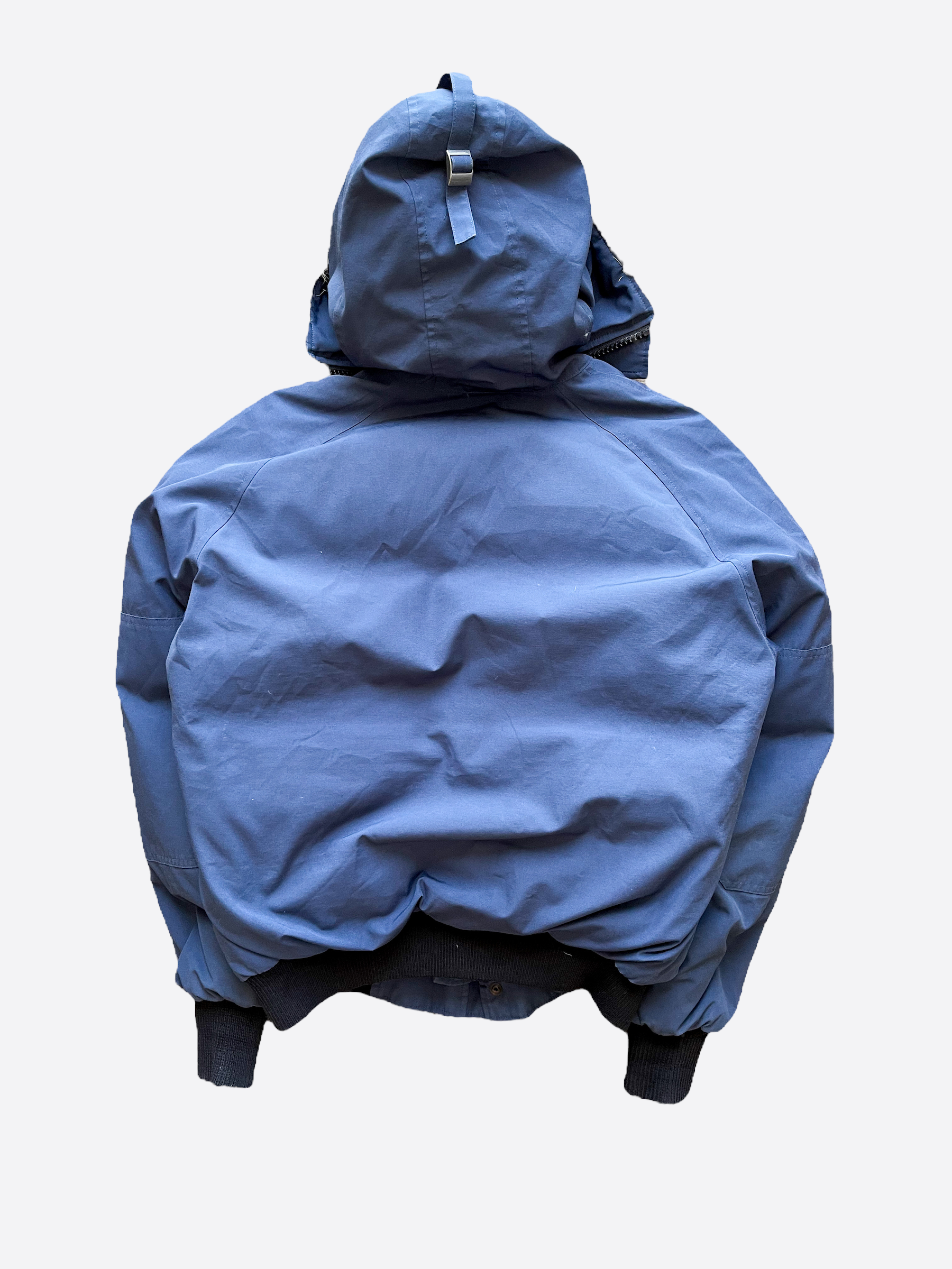 Canada Goose Spirit Chilliwack Men's Winter Jacket - Waterproof Windproof Parka for Extreme Cold Weather - Perfect for Skiing, Hiking & Outdoor Adventures