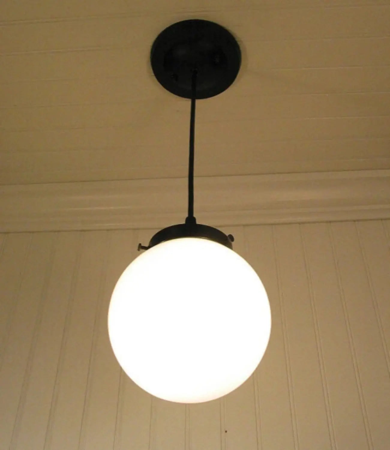 Vintage Milk Glass Globe Pendant Light - Classic White Hanging Fixture for Kitchen Island, Dining Room & Bedroom Lighting