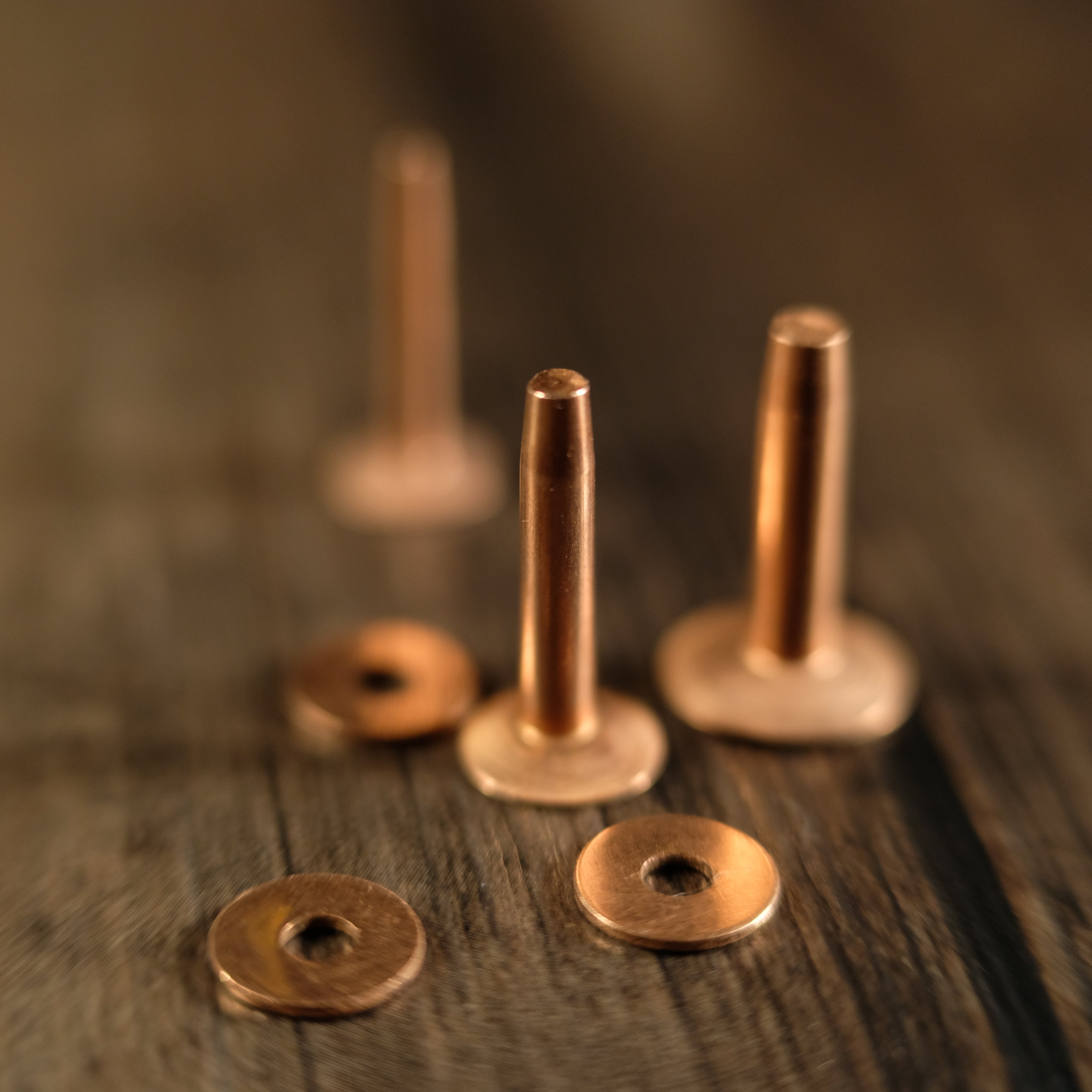 C.S. Osborne Copper Rivets & Burrs (1 lb) - Heavy Duty Metal Fasteners for Leather Craft, DIY Projects & Industrial Repairs - Perfect for Belts, Bags, Saddles & More