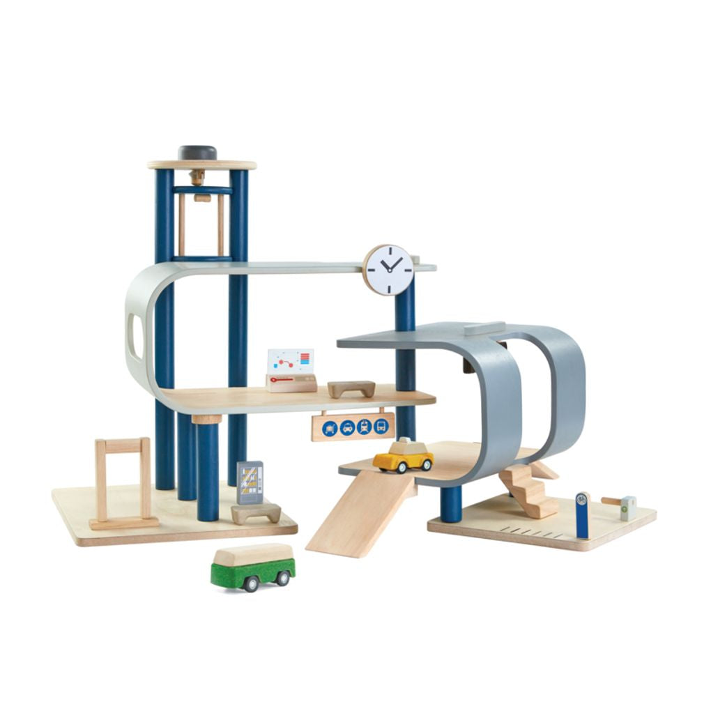 Central Station Wooden Kids Toy - Educational Train Set for Toddlers & Preschoolers - Perfect for Imaginative Play & Learning Activities at Home or Classroom