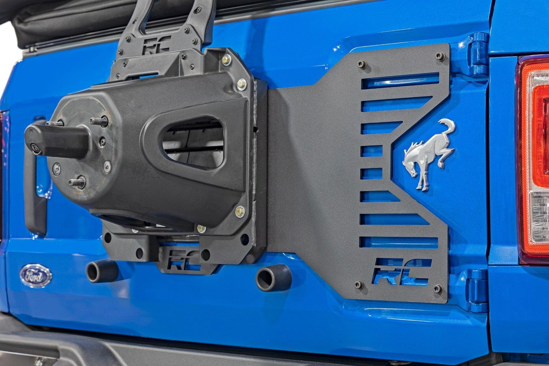 Rough Country Heavy Duty Spare Tire Reinforcement Bracket for 2021-2024 Ford Bronco | Off-Road Accessories & Truck Parts | Perfect for Overlanding, Rock Crawling & Adventure Travel