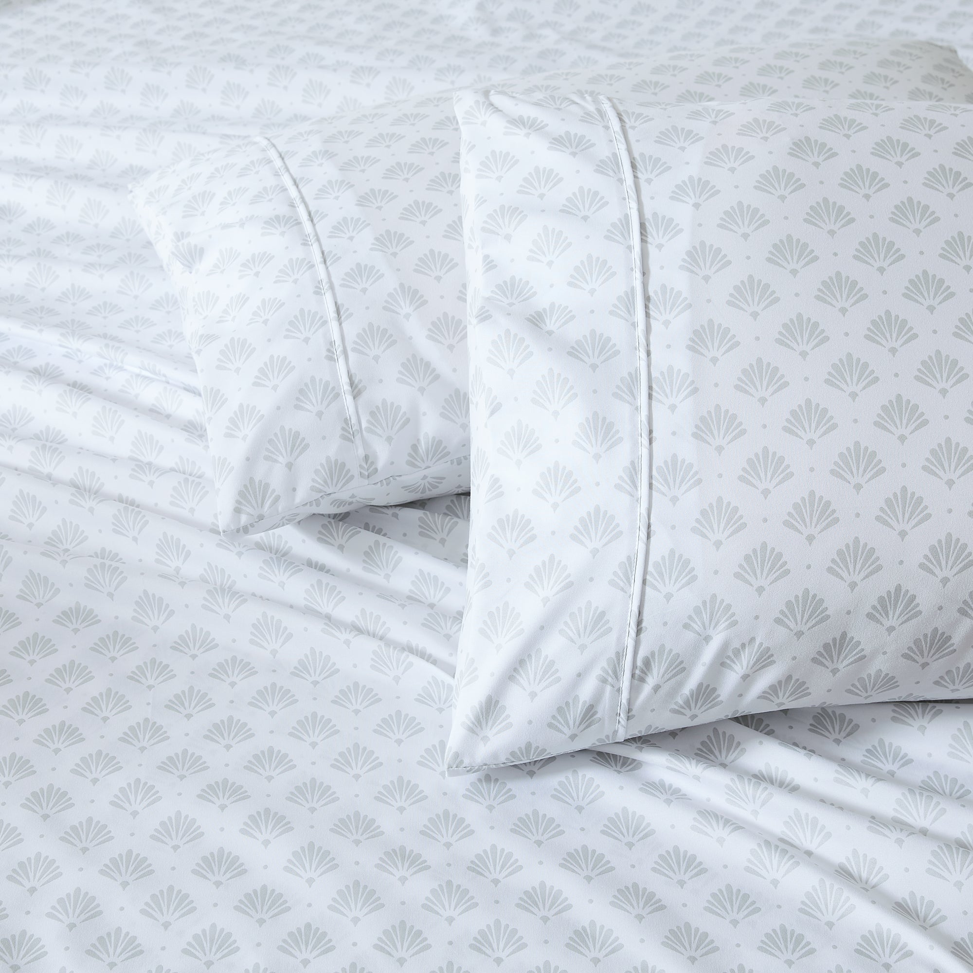 Premium Scallop Edge Fan Pattern Bed Sheet Set - Queen Size, 100% Cotton, Breathable & Soft for Ultimate Comfort - Perfect for Master Bedrooms, Guest Rooms & Cozy Home Decor