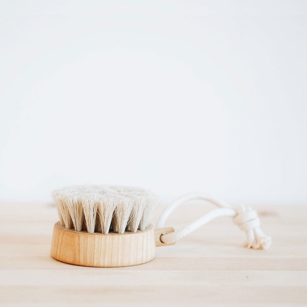 Exfoliating Hanging Bath Brush with Soft Bristles - Perfect for Shower & Bathroom Use - Ideal for Back Scrubbing & Skin Care