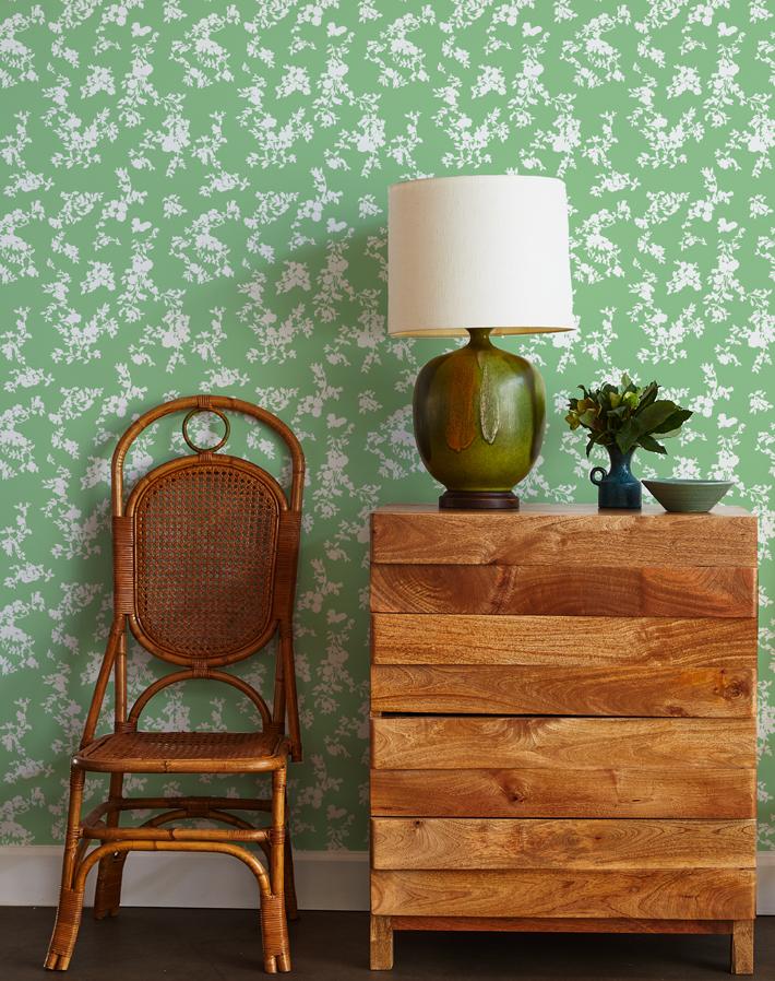 Clare V. Françoise Floral Wallpaper - Spring Green Botanical Design for Living Room & Bedroom Decor