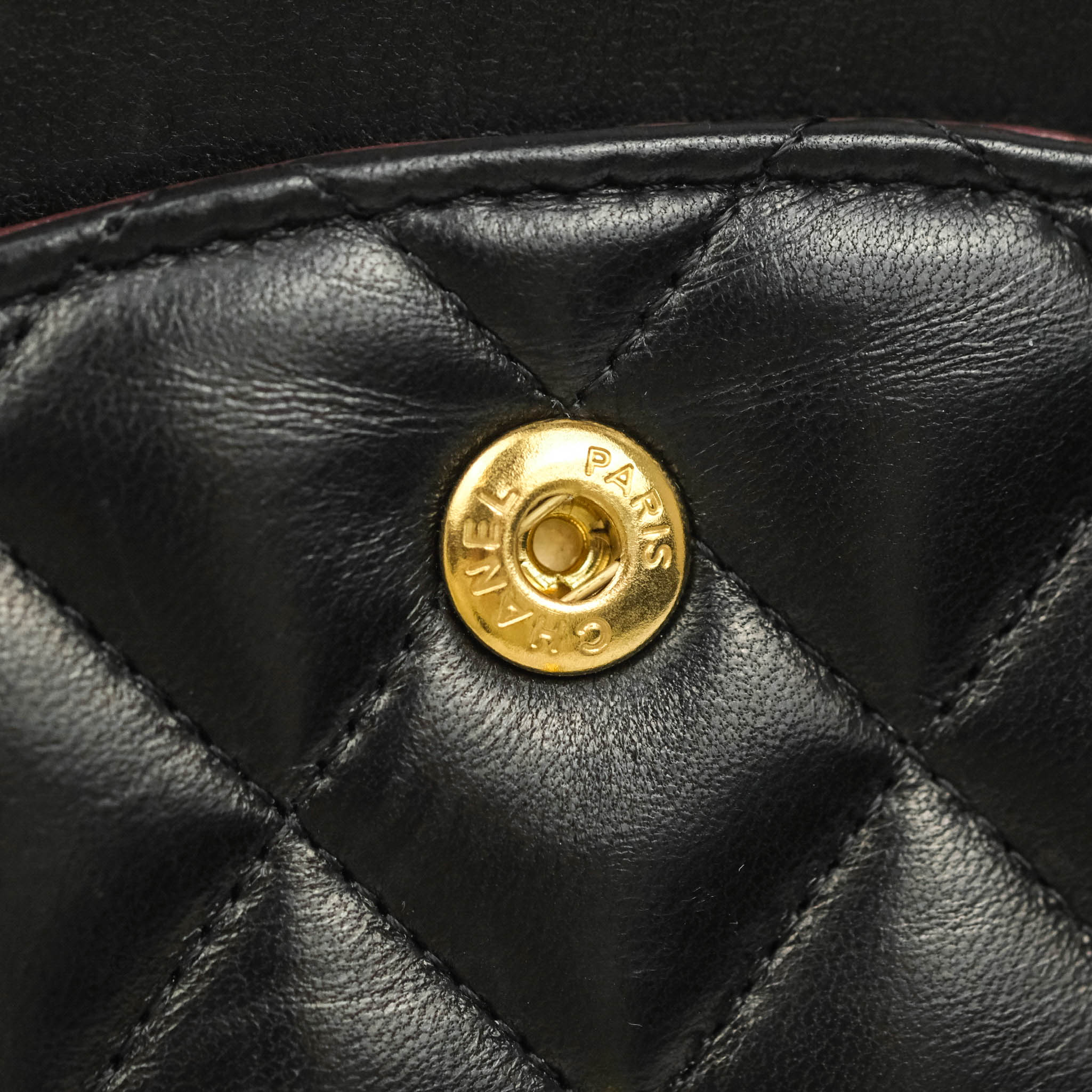 Chanel Classic Medium/Large Flap Bag in Black Lambskin with Gold Hardware - Luxury Handbag for Women, Perfect for Evening Events & Special Occasions