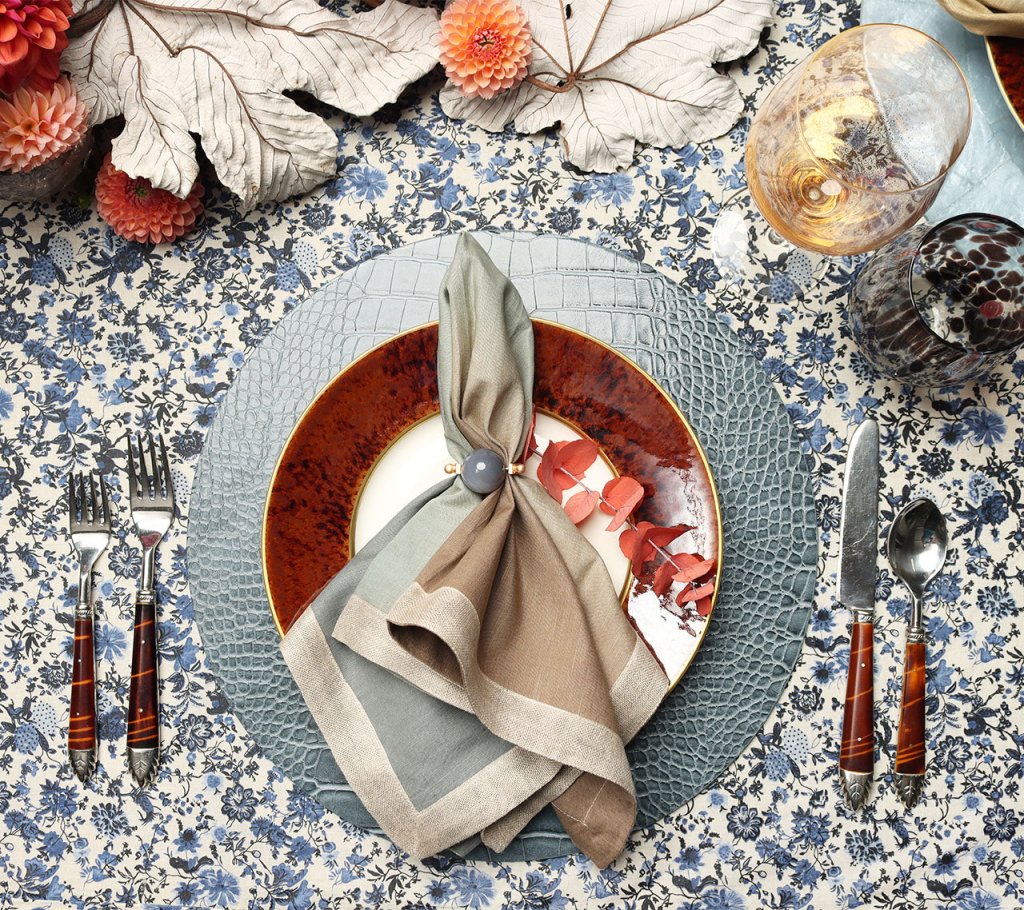 Premium Crocodile-Embossed Placemats Set of 4 - Elegant Dark Brown Table Mats for Dining, Kitchen, and Holiday Decor - Waterproof & Heat-Resistant for Everyday Use