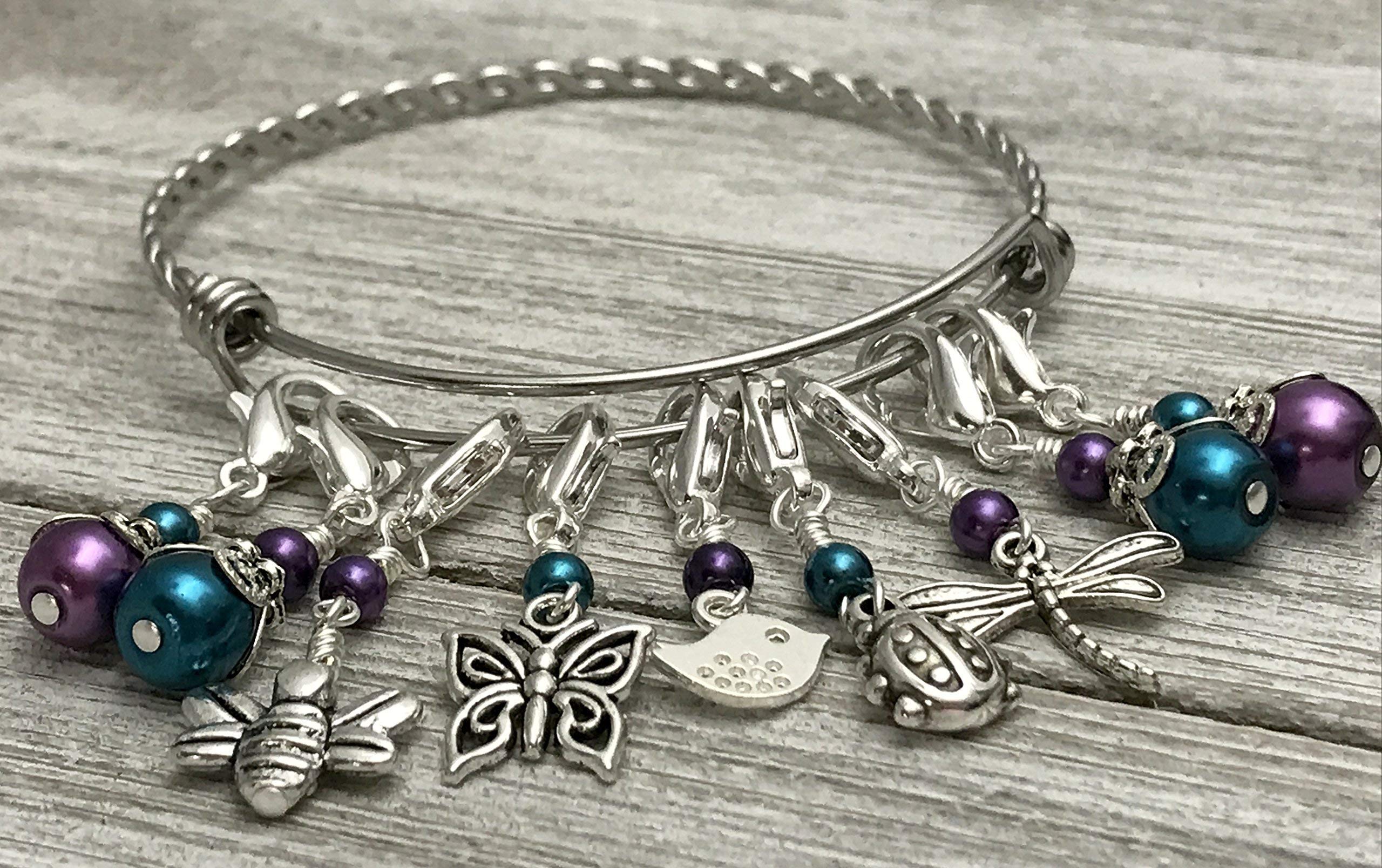 9-Piece Stitch Marker Charm Bracelet for Knitting & Crochet - Summer Friends Design | Perfect for Yarn Crafts, DIY Projects & Gift Giving
