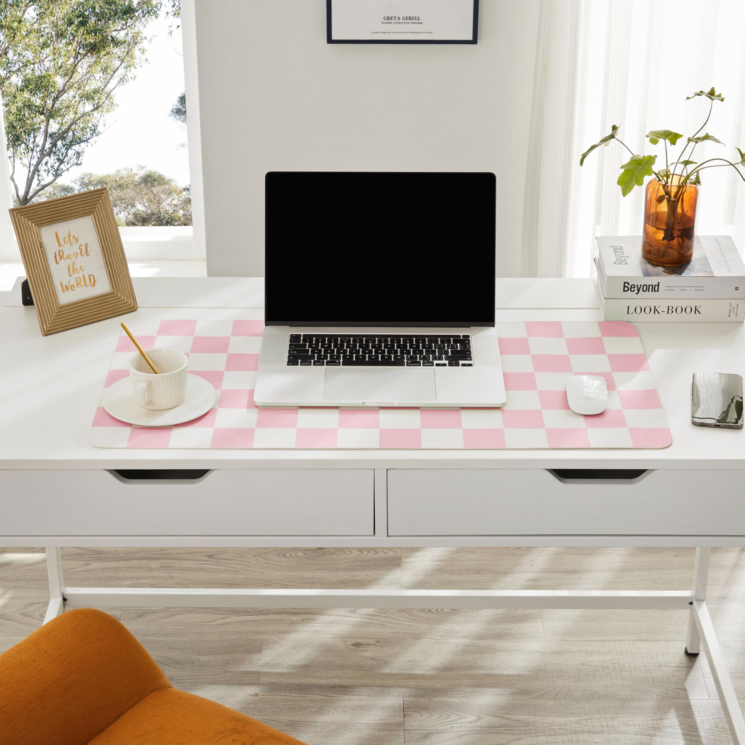 Pink Checkered Desk Mat - 31.5