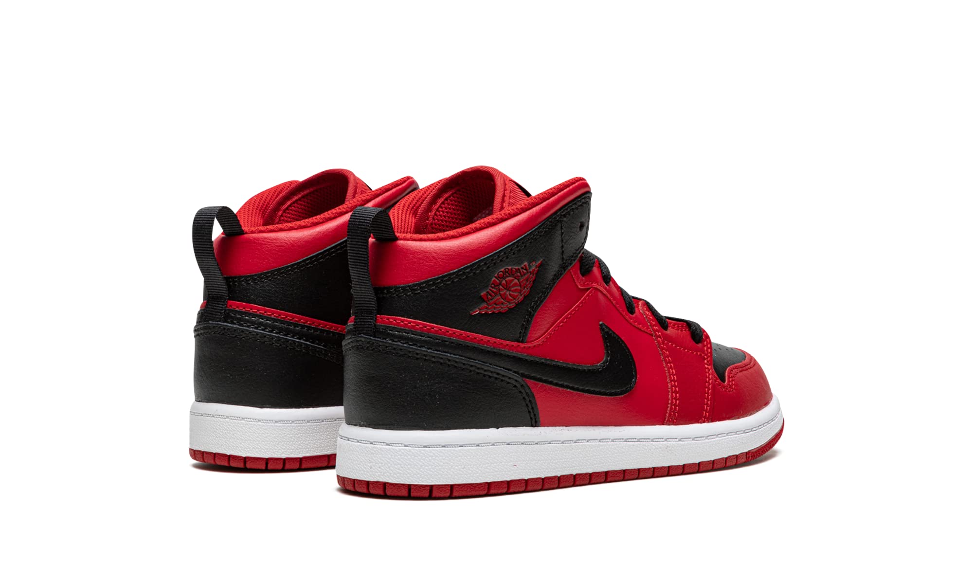 Nike Boys' Basketball Shoes - High Performance Kids' Basketball Sneakers for Court & Outdoor Play | Lightweight & Durable for School Sports & Training