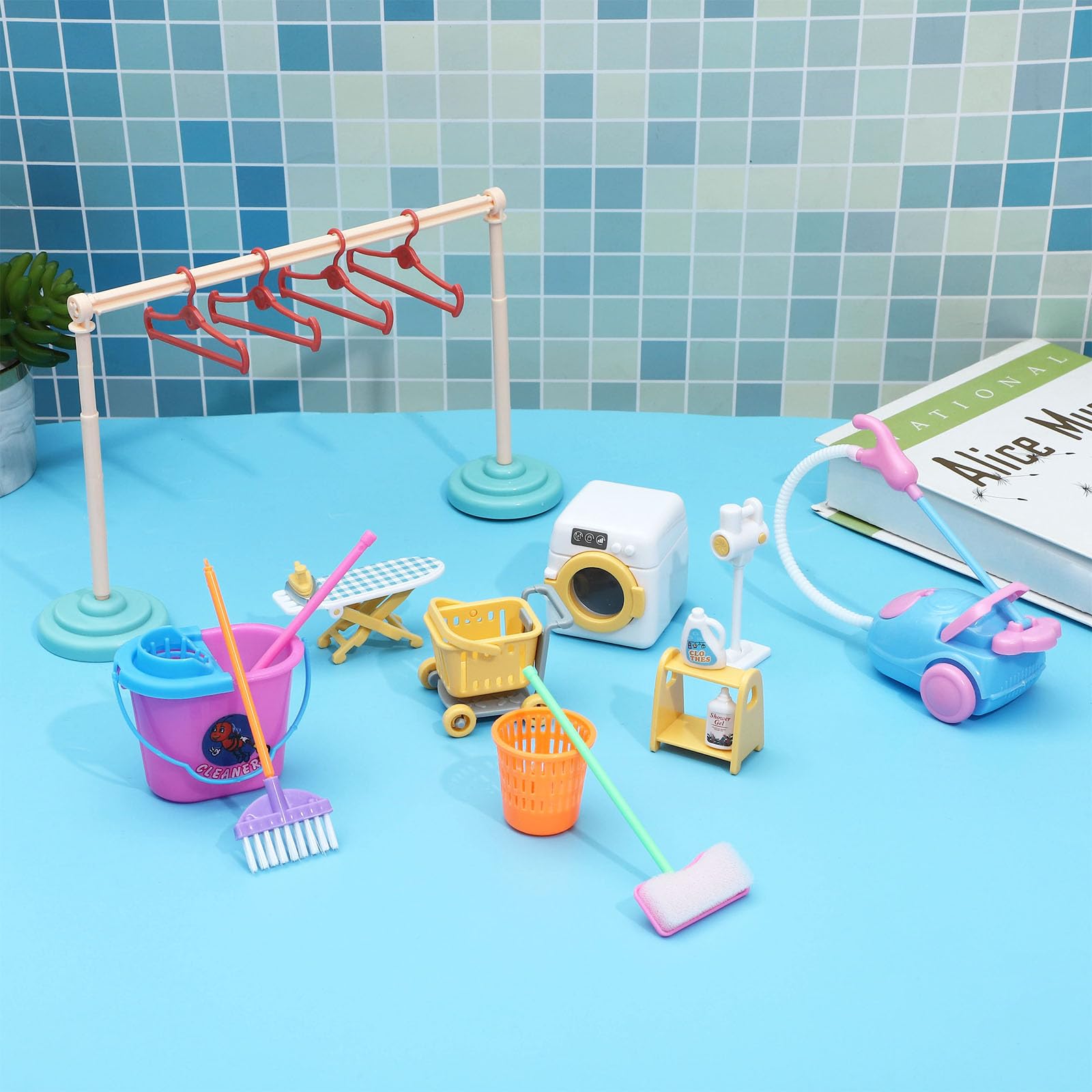 SOTOGO 22-Piece Miniature Dollhouse Cleaning Set - Tiny Doll Accessories, Housework Supplies & Furniture Decor for Pretend Play - Perfect for Kids' Role-Playing & Collectors' Display Scenes
