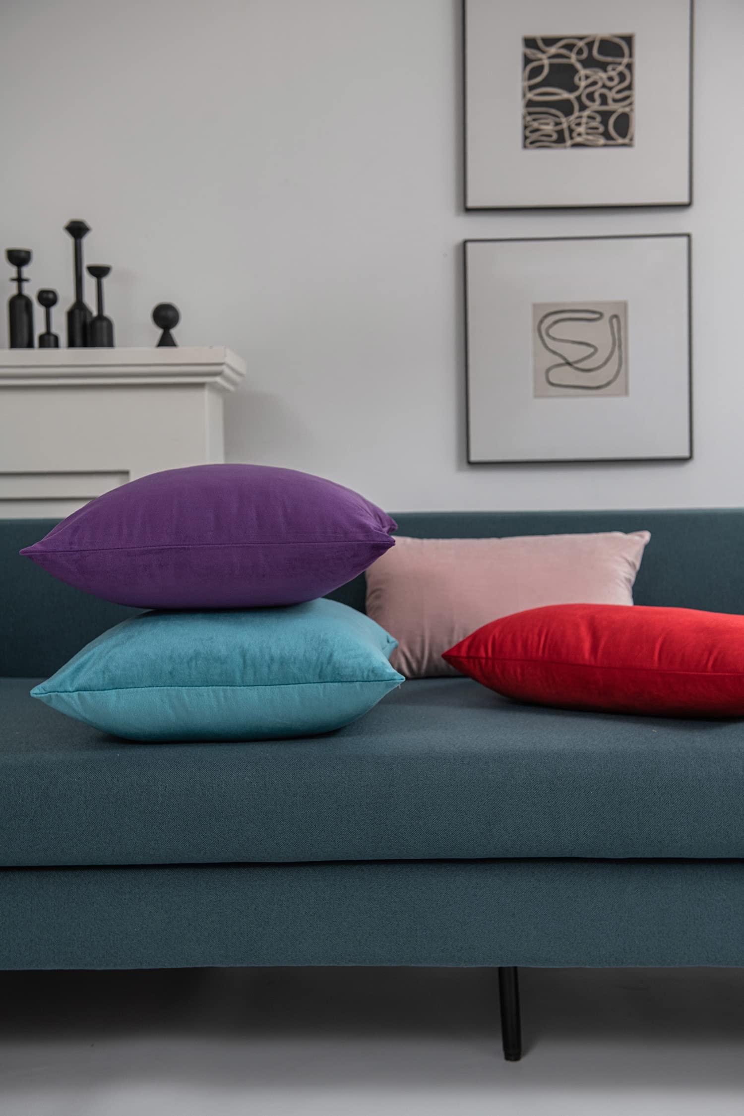 DEZENE 26x26 Inch Velvet Euro Pillow Covers Set of 2 - Soft Cozy Oversized Square Couch Pillow Shams for Sofa & Living Room Decor - Purple Luxury Throw Pillow Cases (Perfect for Home, Bedroom & Lounge Comfort)