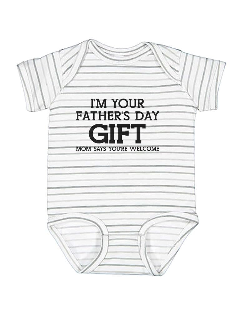 Funny 'I'm Your Father's Day Gift' Baby Bodysuit - Cute New Dad Outfit for Baby Boys & Girls | Perfect First Father's Day Gift & New Dad Present for Photo Shoots & Family Celebrations