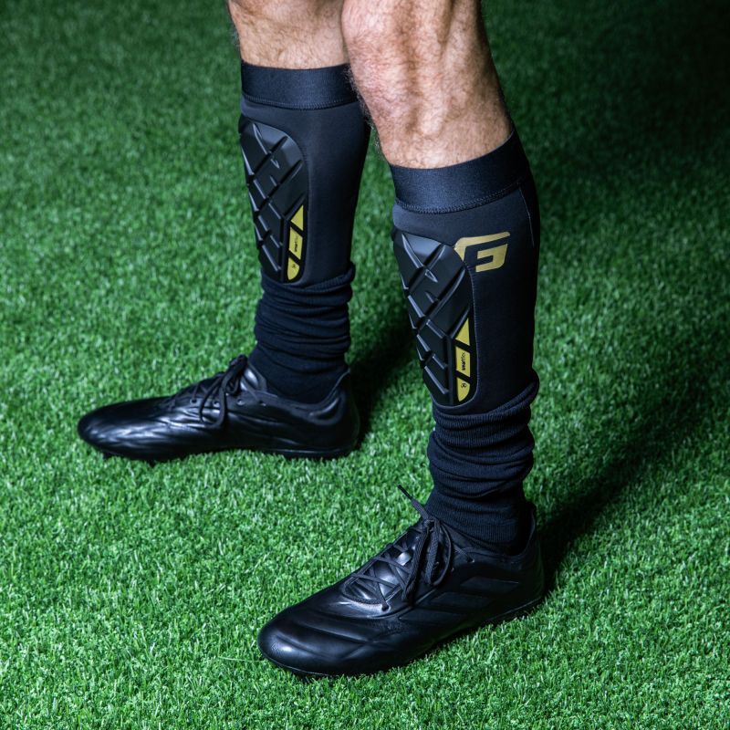 G FORM PRO S ELITE X SHINGUARD - Premium Impact Protection Shin Guards for Soccer, Hockey & Extreme Sports - Perfect for Training, Games & High-Impact Activities