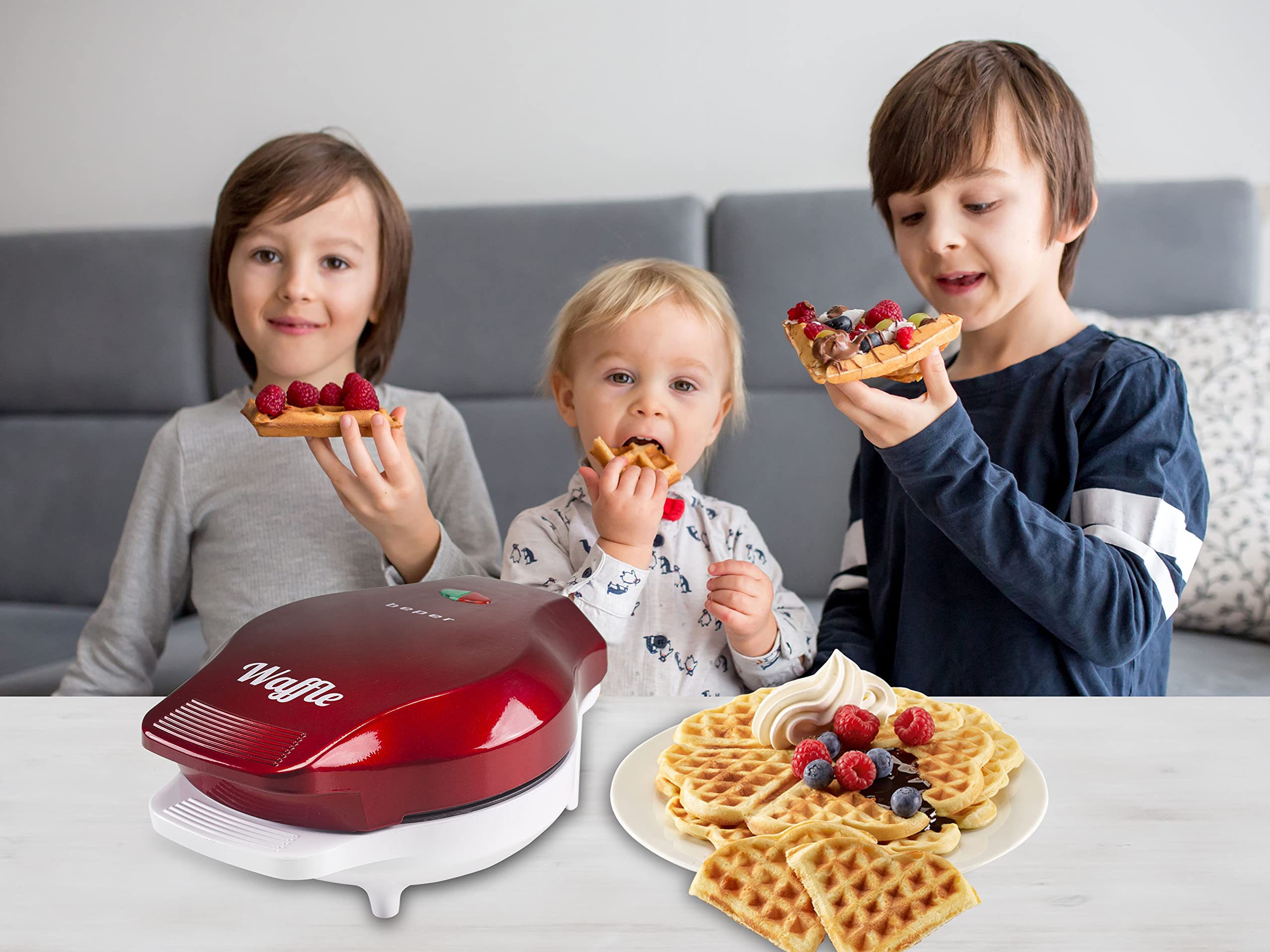 Beper Waffle Maker - Non-Stick 18cm Waffle Iron, Makes 5 Waffles at Once, 800-1000W (Red/White) - Perfect for Breakfast, Brunch & Family Gatherings