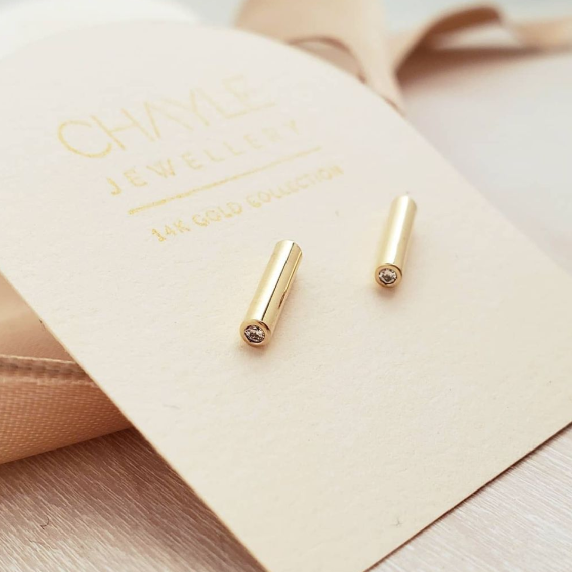 Minimalist Line Stud Earrings with Canadian Diamonds in 14K Gold - Perfect for Everyday Wear & Special Occasions