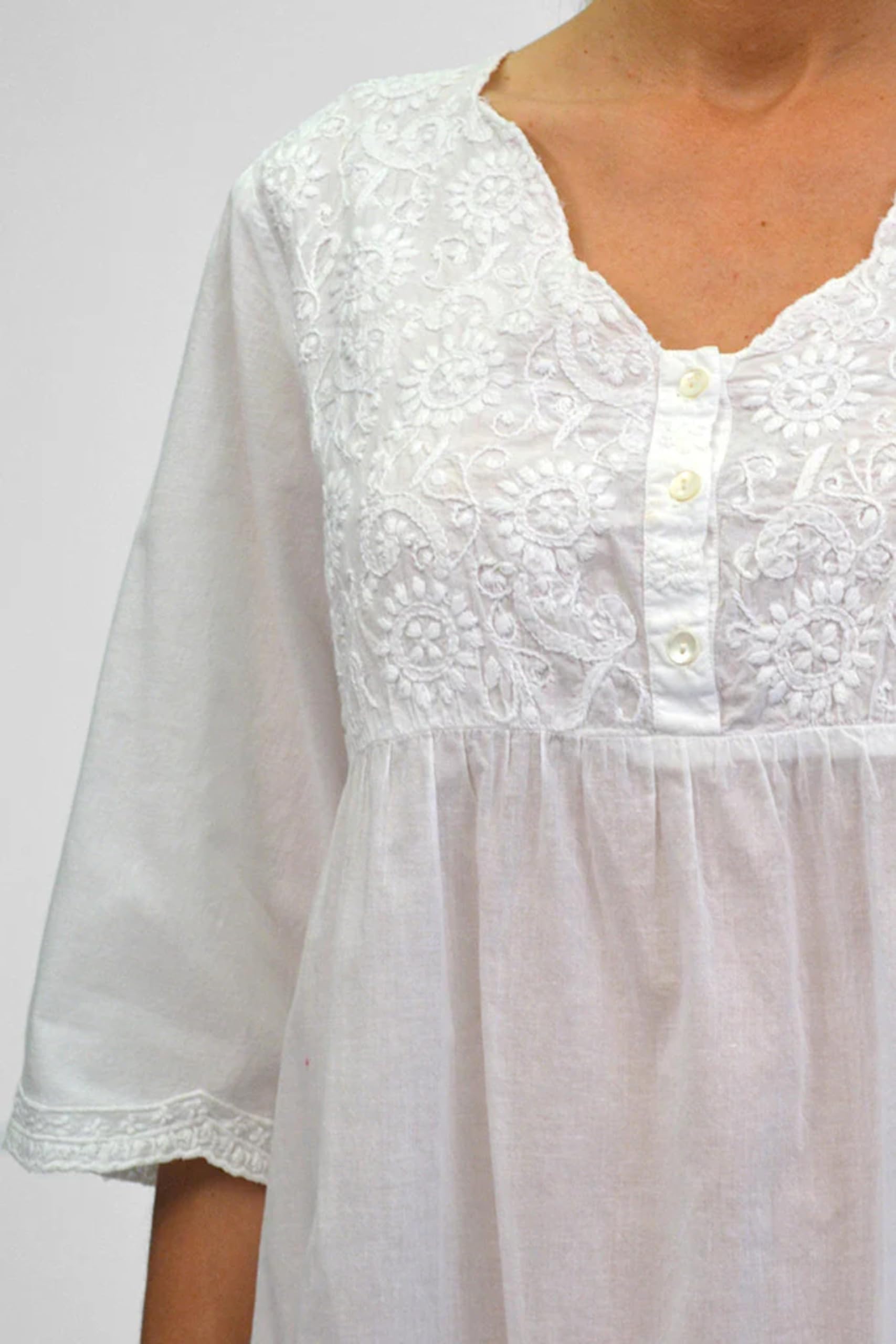 LA CERA Women's 100% Cotton Nightgown with White Floral Embroidery - Button Front Sleepwear with Side Pockets for Comfortable Sleeping & Lounge Wear at Home