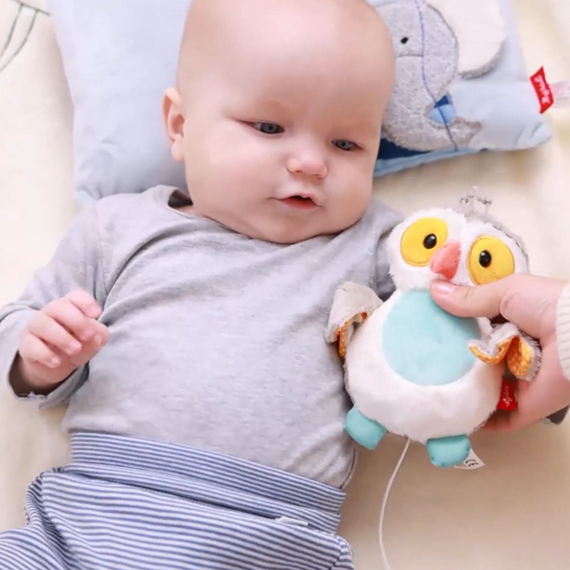 Mini Owl Musical Toy - Cute & Soothing Baby Shower Gift for Newborns & Toddlers - Perfect for Nursery Decor, Bedtime Lullabies & Early Childhood Development