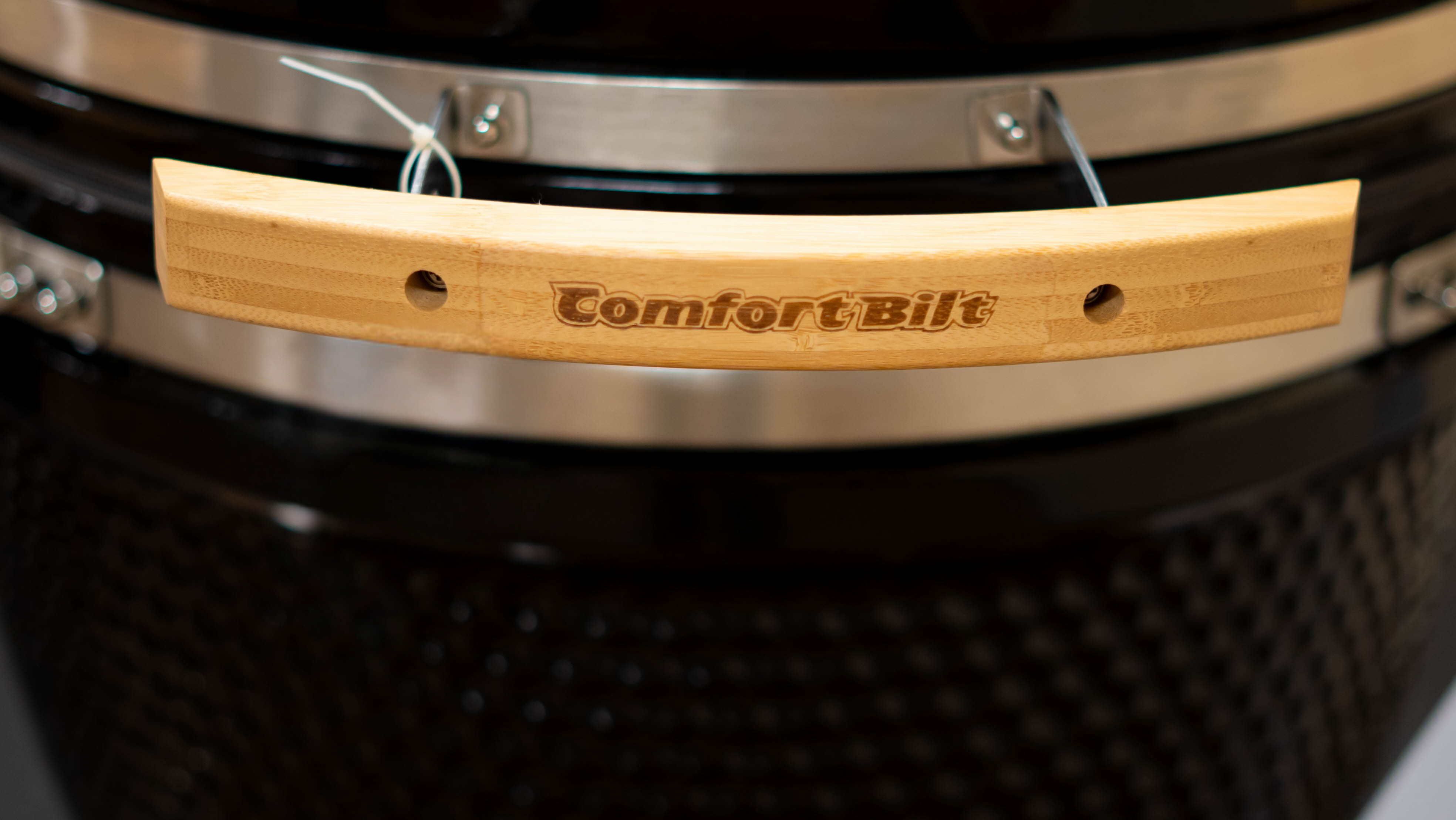 Comfortbilt Kamado Grill - 23