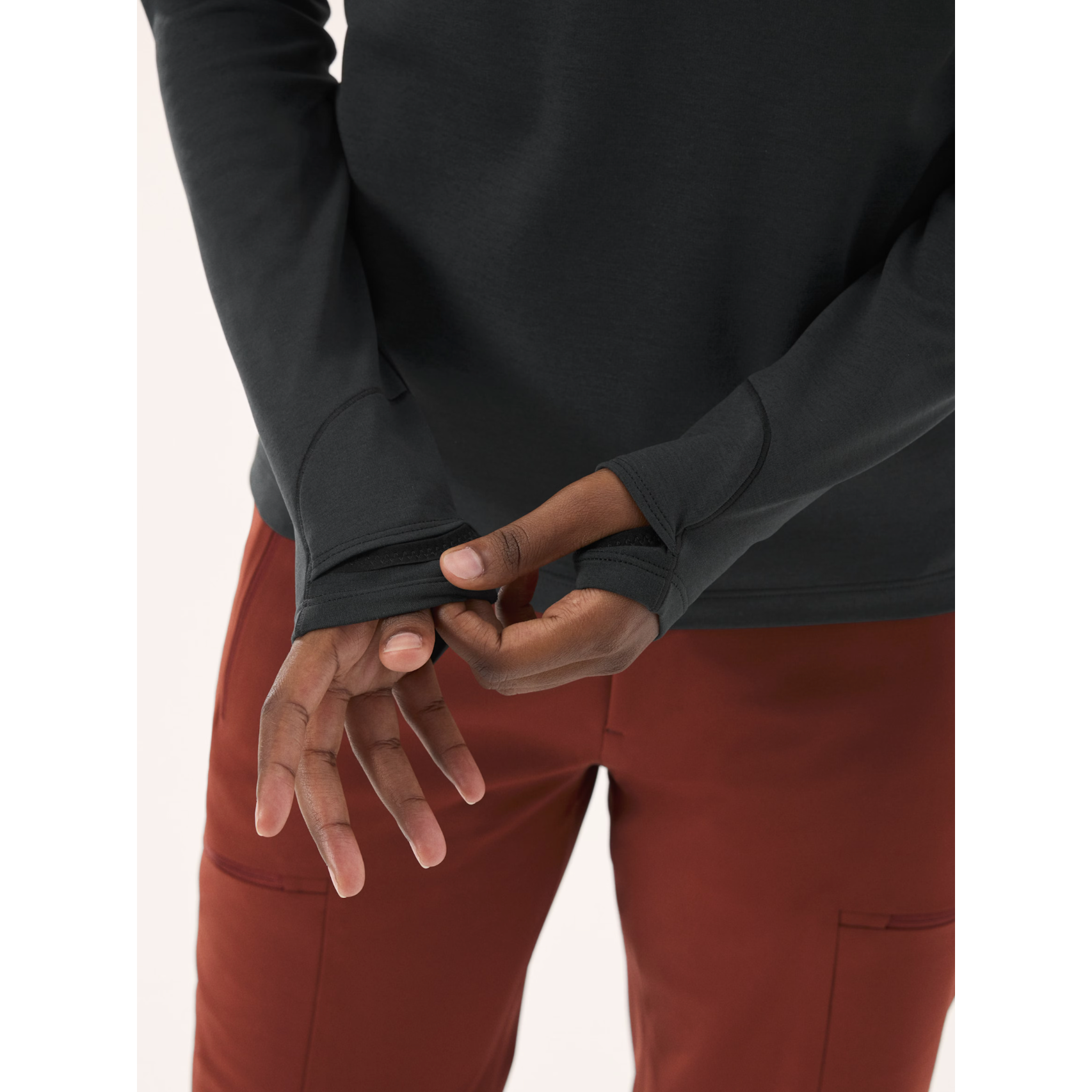 Arc'teryx Women's Taema Thermal Crew Long Sleeve Shirt - Moisture-Wicking Base Layer for Hiking, Skiing & Outdoor Activities