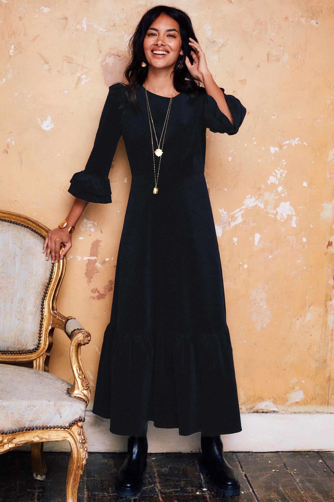 Victoria Women's Round Neck 3/4 Sleeve Stretch Corduroy Dress - Black | Casual Fall Dress for Work, Date Night & Holiday Parties