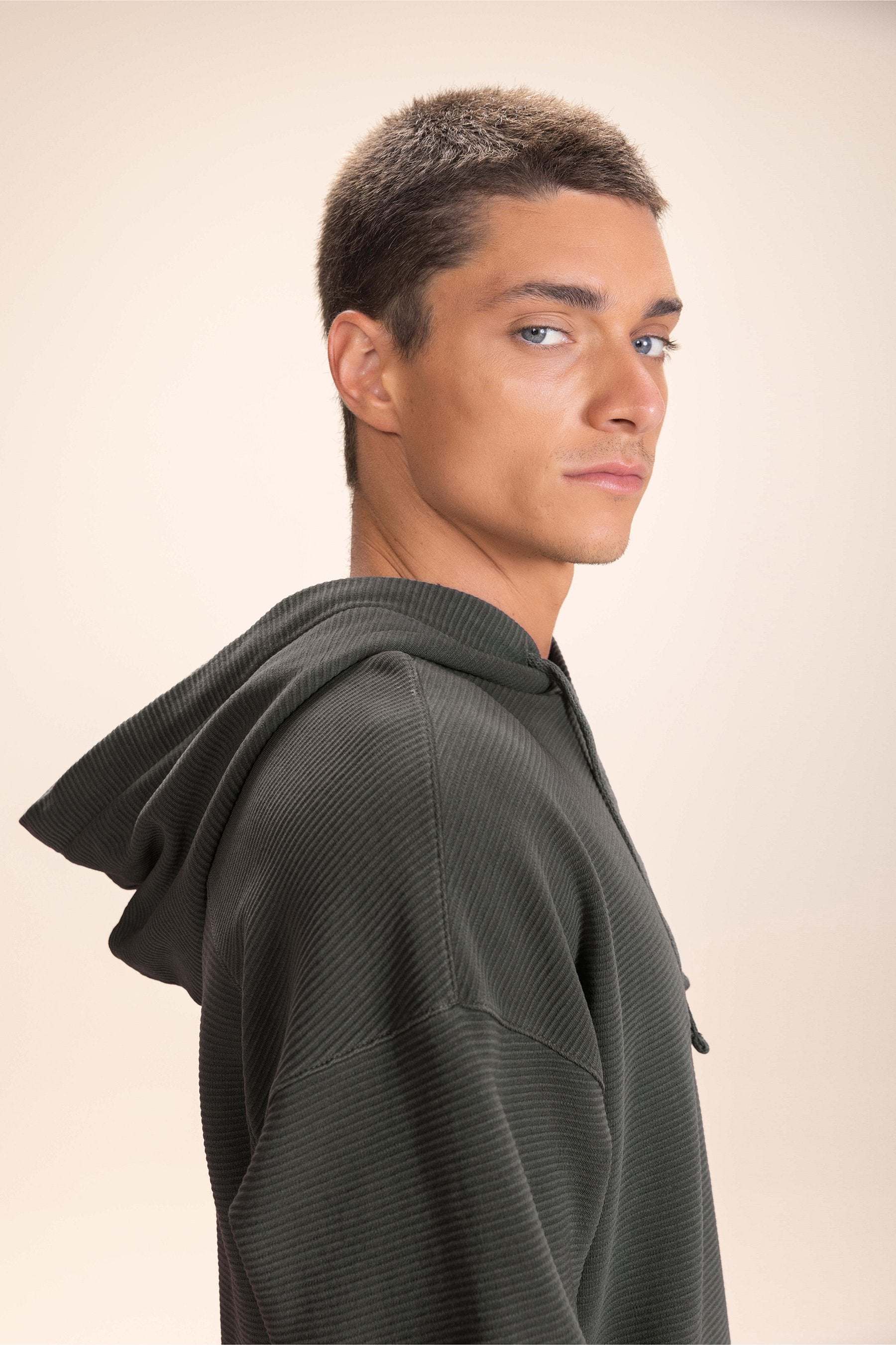 Ribbed Washed Men's Sweatshirt - Comfortable Casual Pullover for Everyday Wear, Gym, and Outdoor Activities