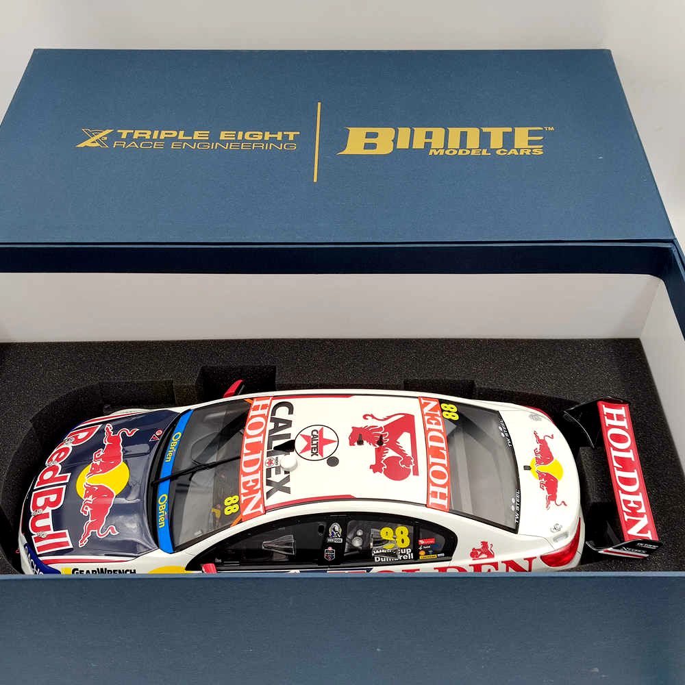 1/12 Scale Red Bull Racing Team Holden VF Commodore V8 2017 Sandown 500 Resin Model Car - Collectible Diecast Racing Toy Gift for Fans & Enthusiasts - Perfect for Display, Racing Collections & Motorsport Decor